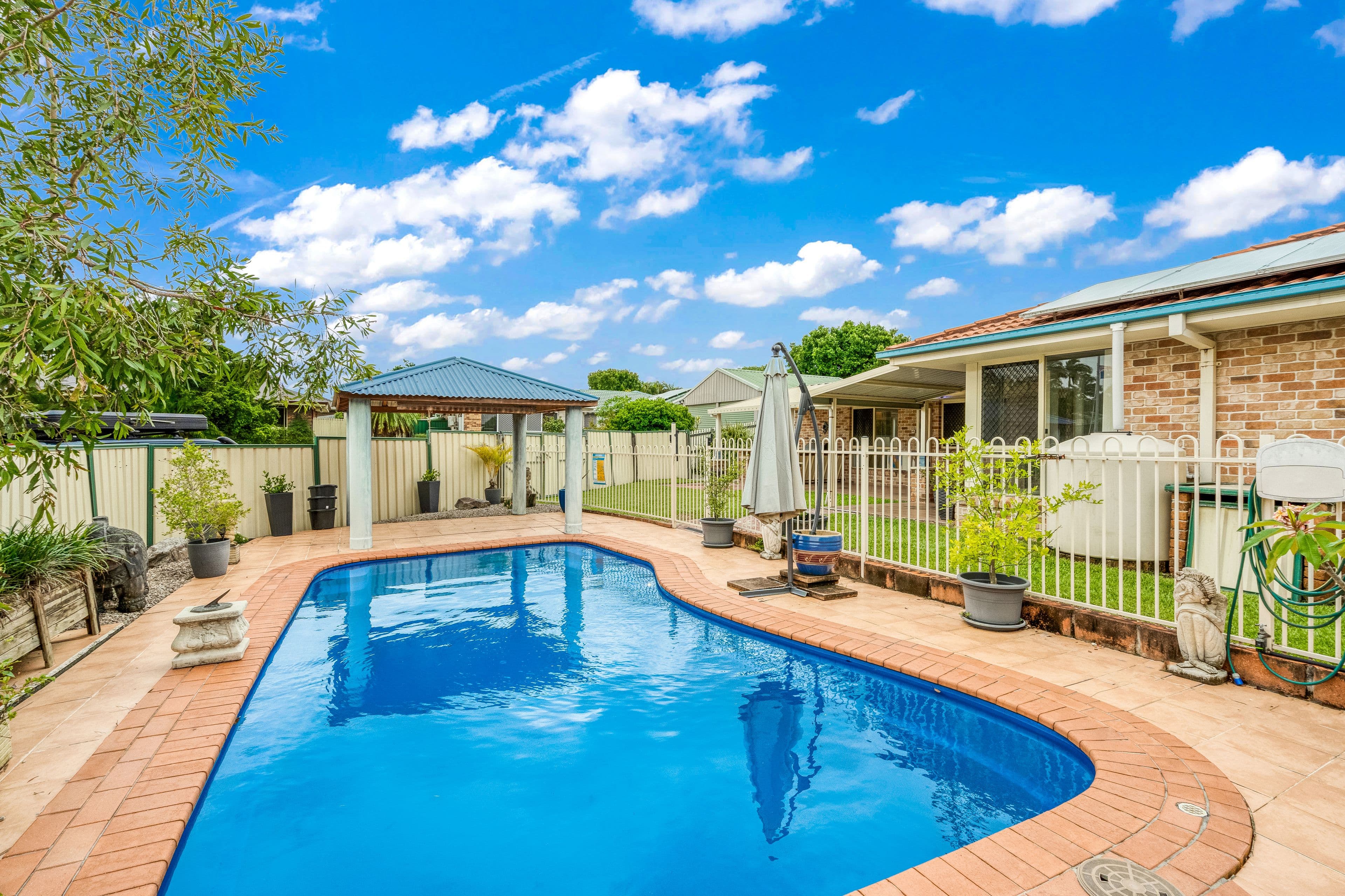2 Dory Court, Sandstone Point QLD 4511, Sandstone Point - Thumbnail 2