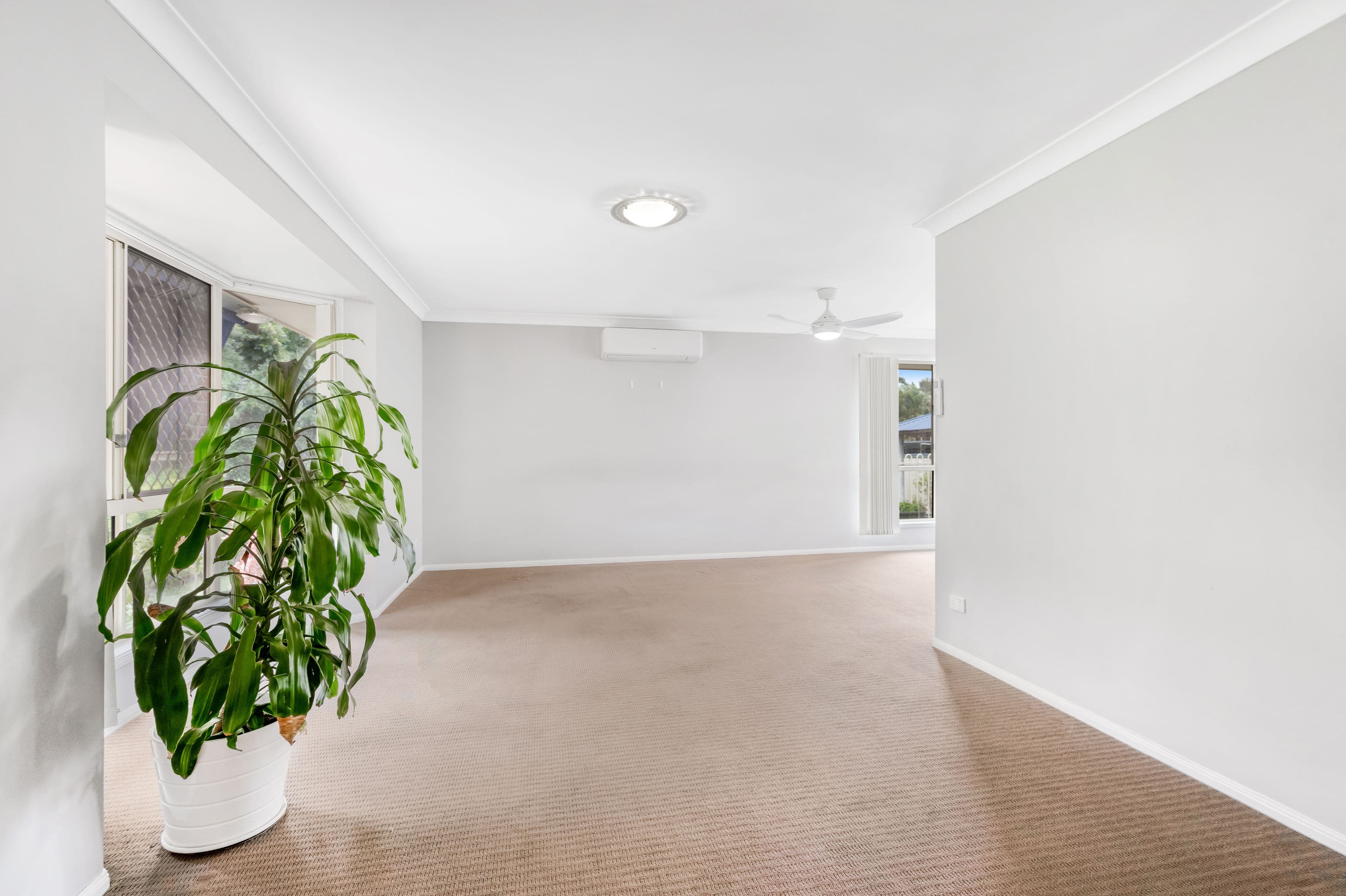 2 Dory Court, Sandstone Point QLD 4511, Sandstone Point - Thumbnail 4