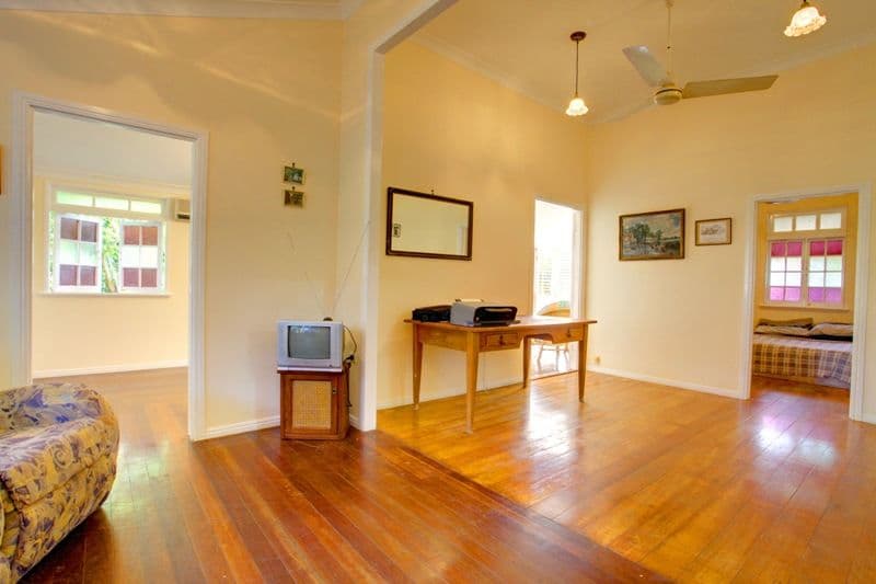 121 Bundock Street, BELGIAN GARDENS QLD 4810, Belgian Gardens - Thumbnail 4