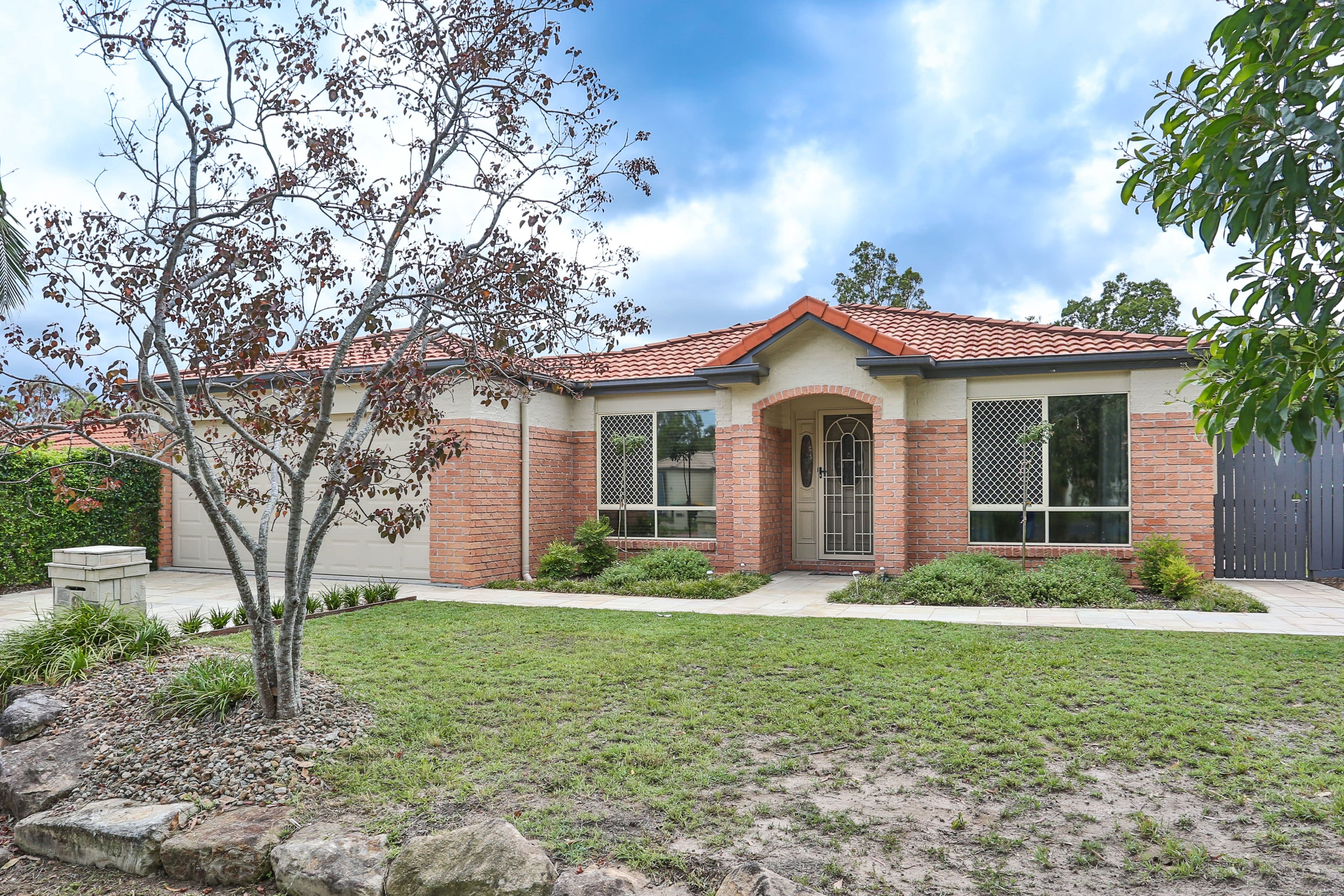 8 Simpson Way, Forest Lake QLD 4078, Forest Lake - Image 1