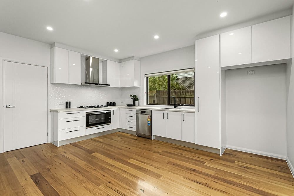 6 Plymouth Avenue, Pascoe Vale VIC 3044, Pascoe Vale - Thumbnail 8