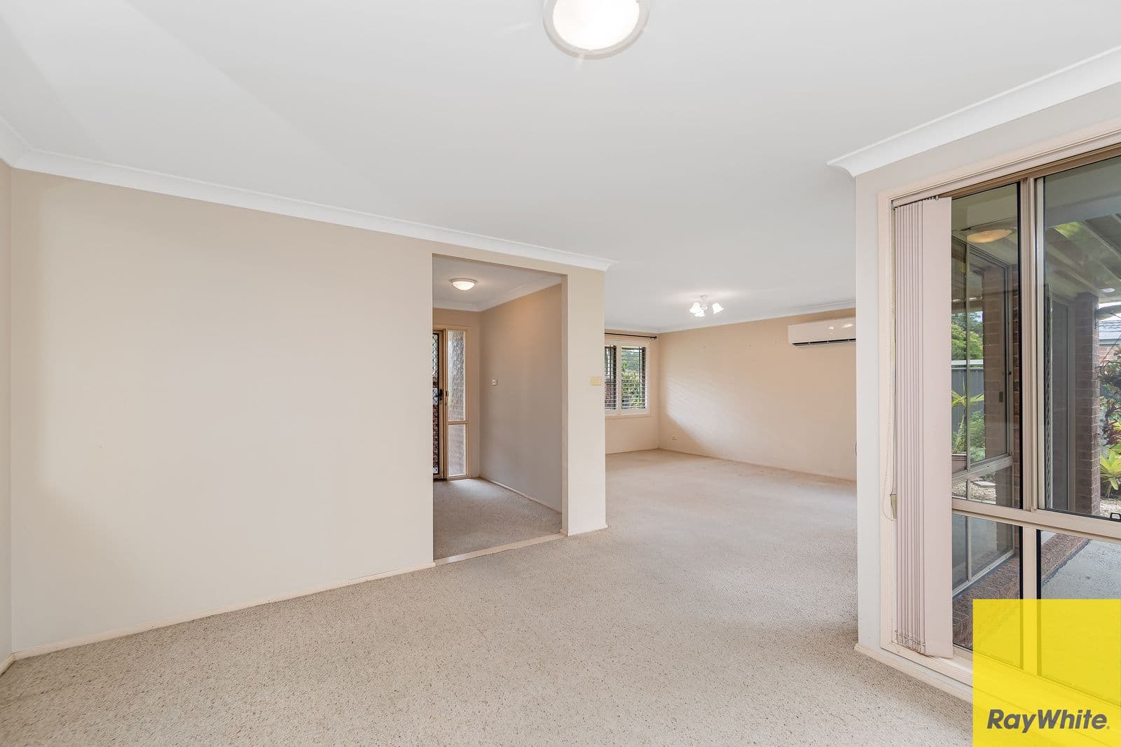 6 John Howe Place, Point Clare NSW 2250, Point Clare - Thumbnail 4