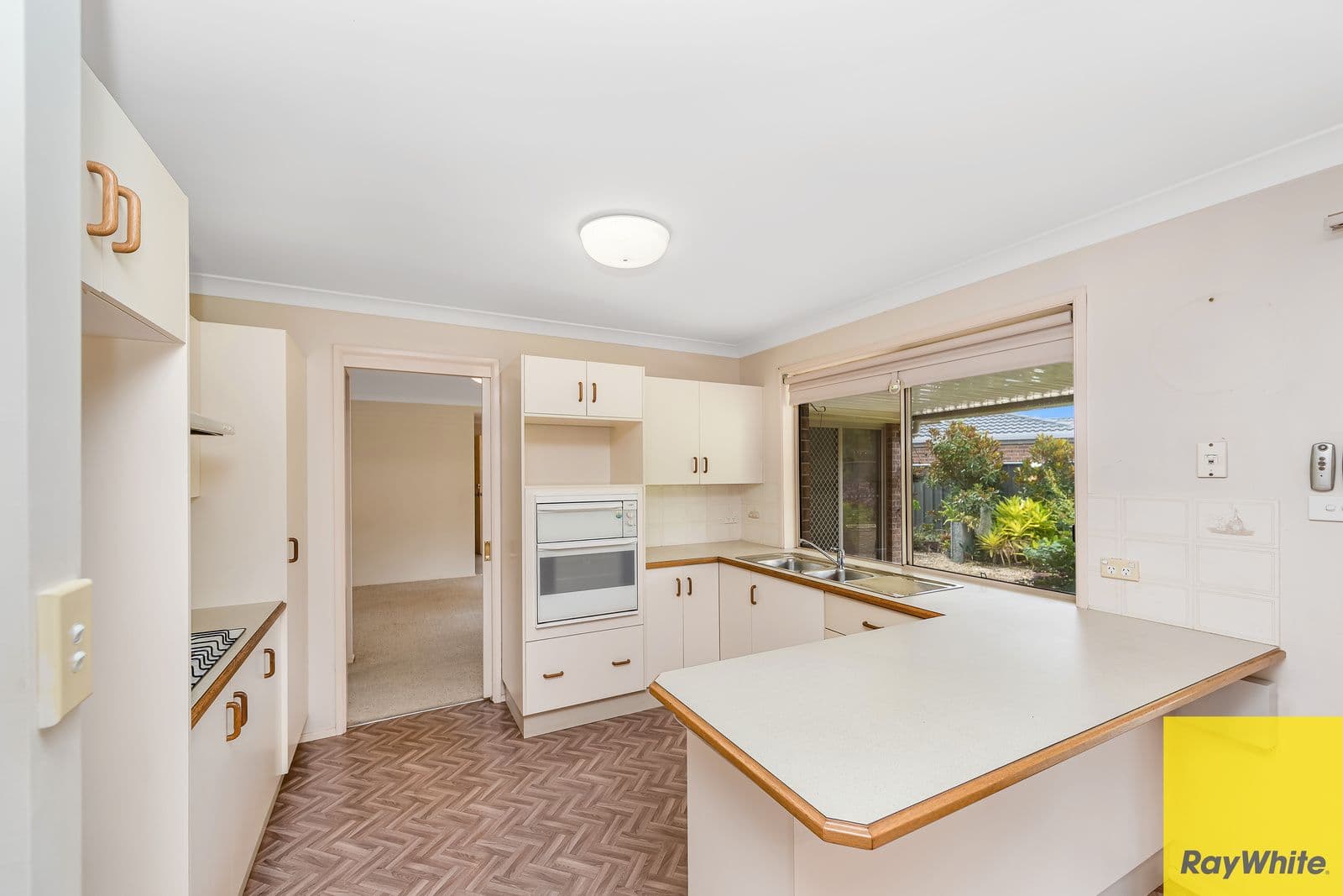6 John Howe Place, Point Clare NSW 2250, Point Clare - Thumbnail 7