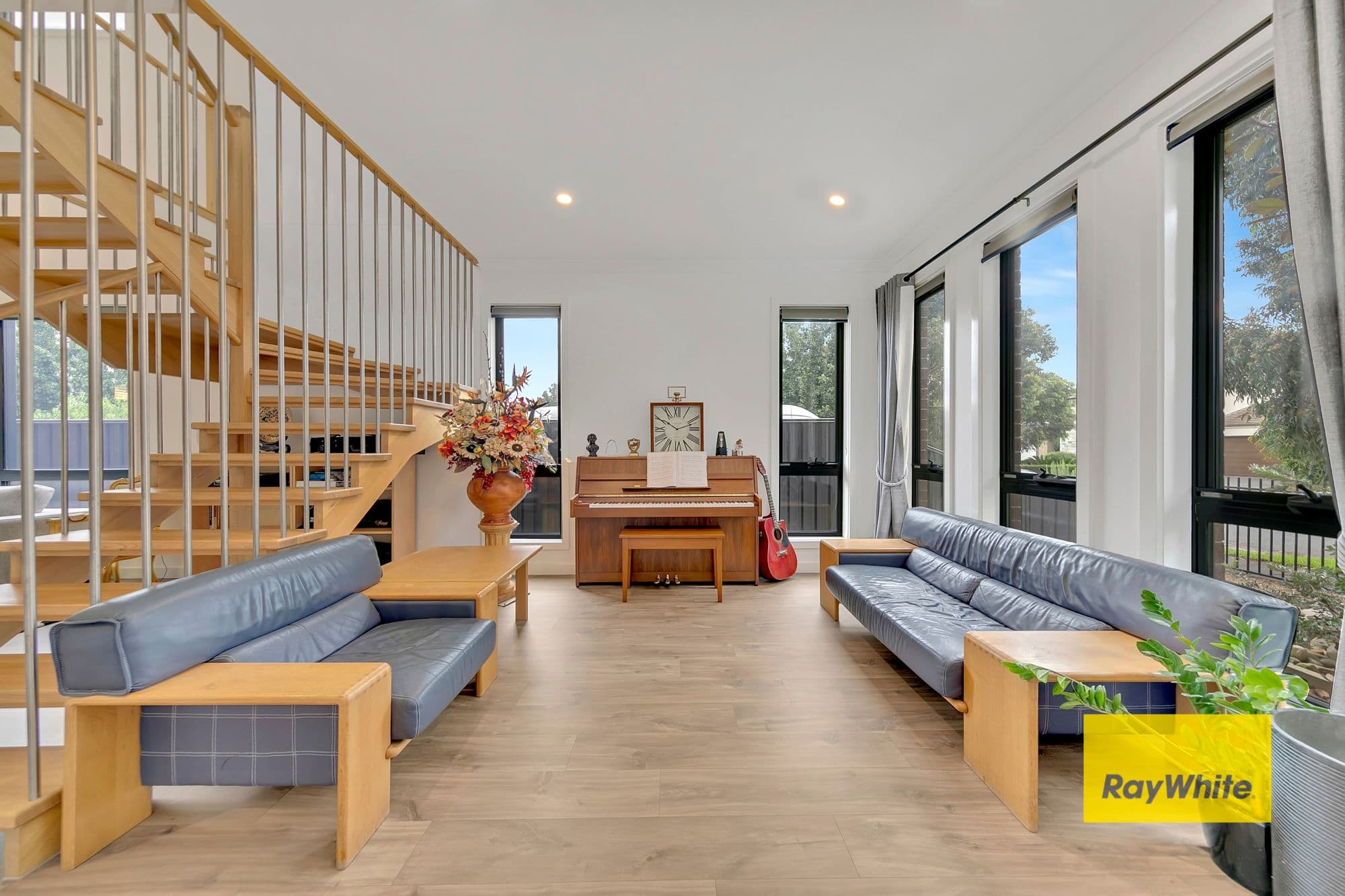 10 Tangelo Grove, Mernda VIC 3754, Mernda - Thumbnail 3