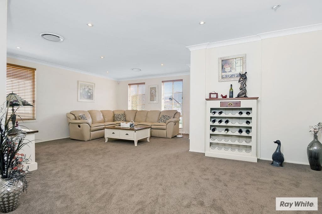 31 Melrose Way, HORSLEY NSW 2530, Horsley - Thumbnail 2