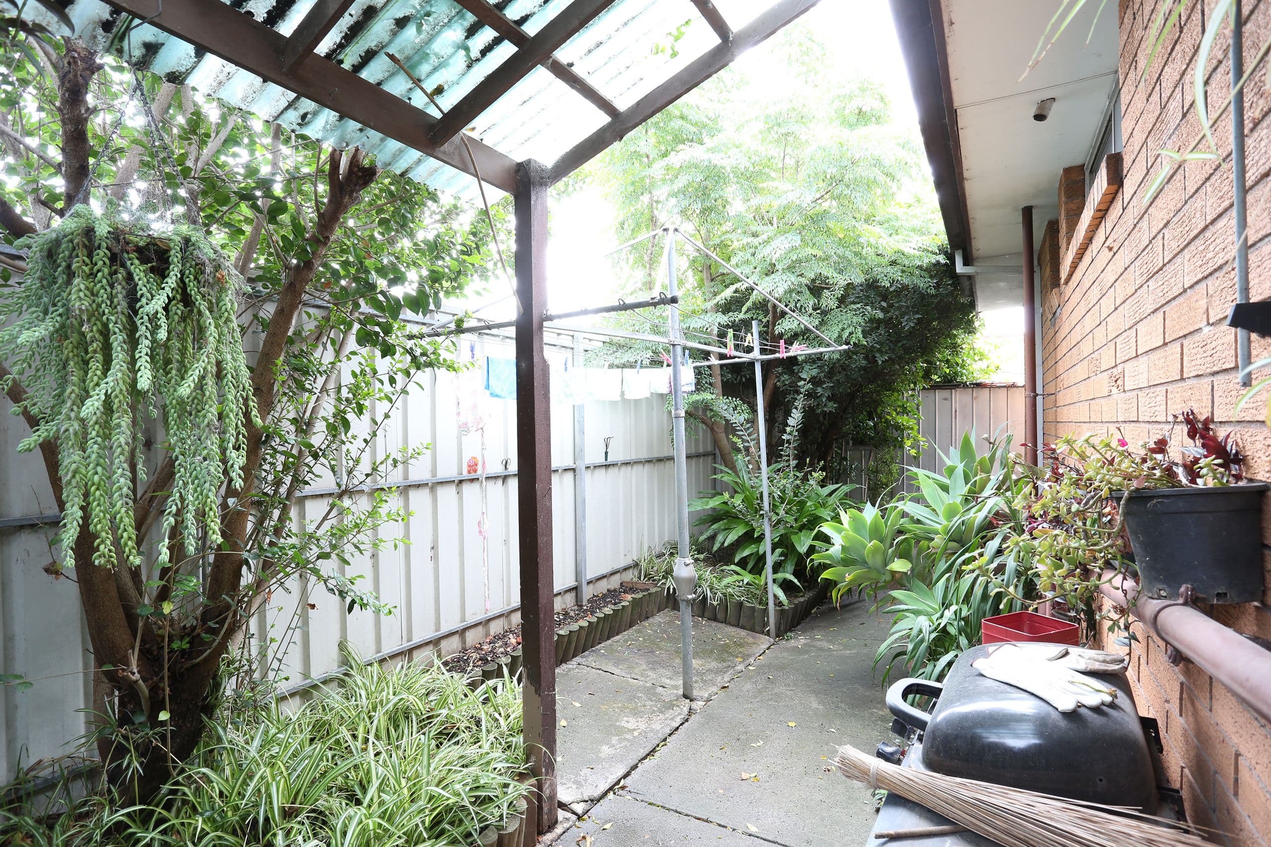82-84 Fox Street, St Albans VIC 3021, St Albans - Thumbnail 2