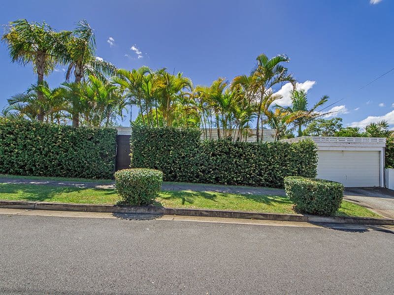 10 Alicia Street, SOUTHPORT QLD 4215, Southport - Thumbnail 2