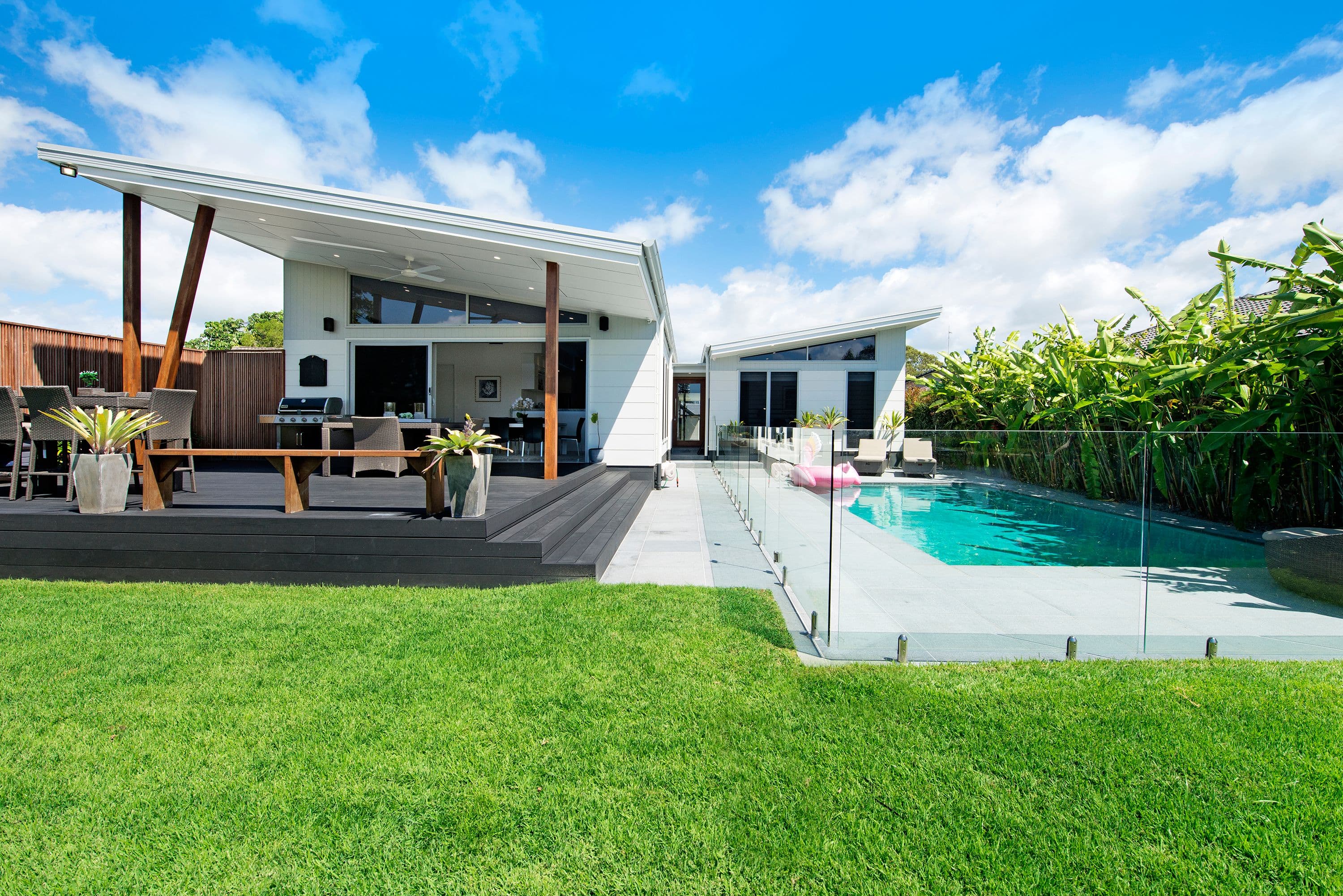 3 Nootka Court, Broadbeach Waters QLD 4218, Broadbeach Waters - Image 1