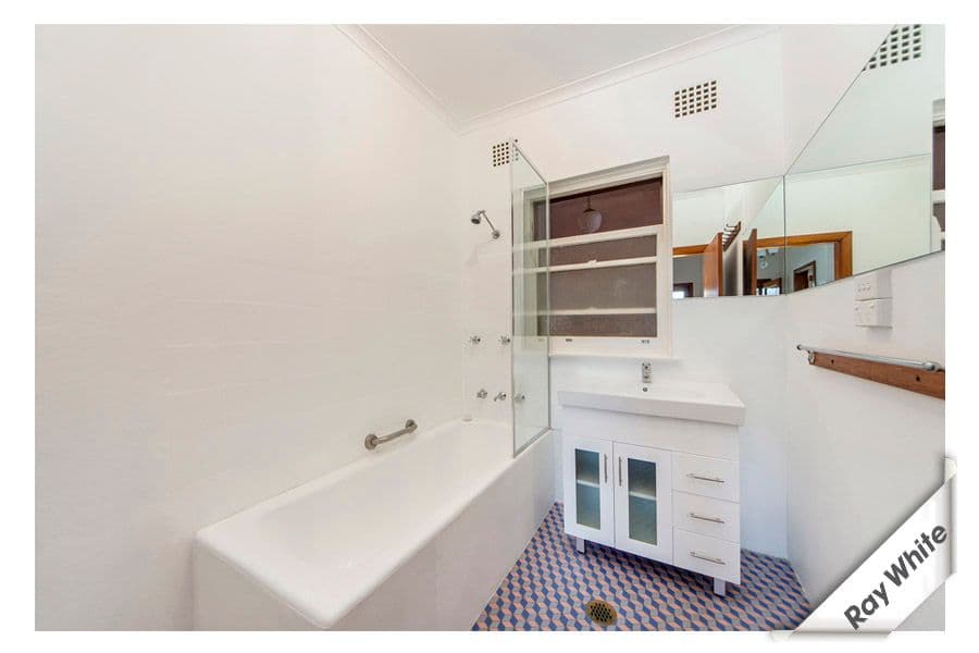 1 Hazelwood Street, QUEANBEYAN NSW 2620, Queanbeyan - Thumbnail 6