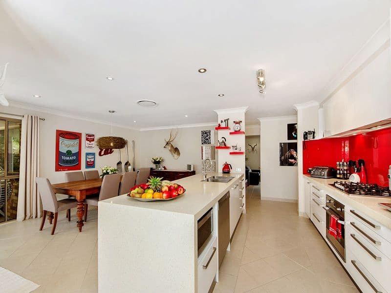 32 Papara Street, Pacific Pines QLD 4211, Pacific Pines - Thumbnail 5