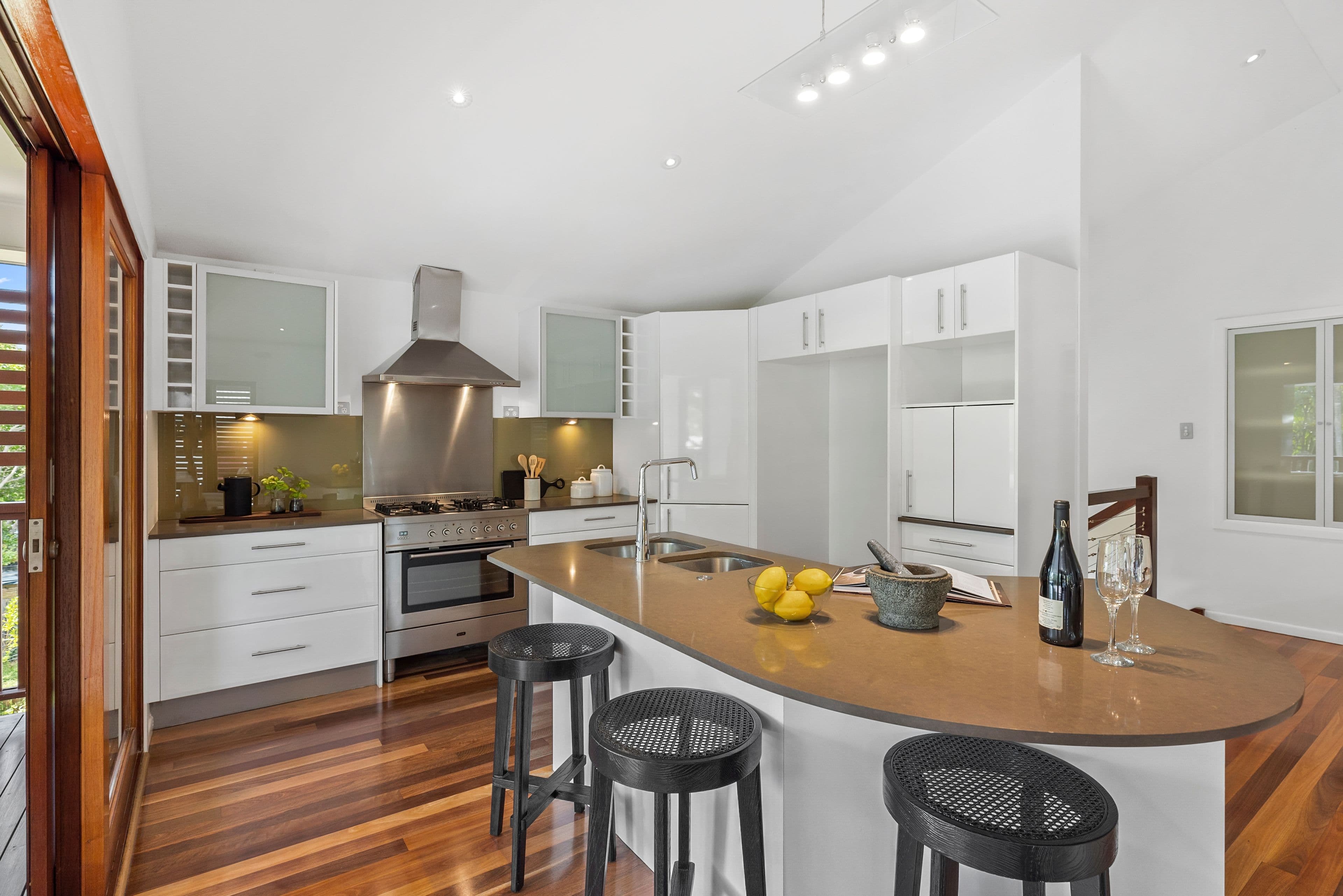 84 Greer Street, Bardon QLD 4065, Bardon - Thumbnail 3