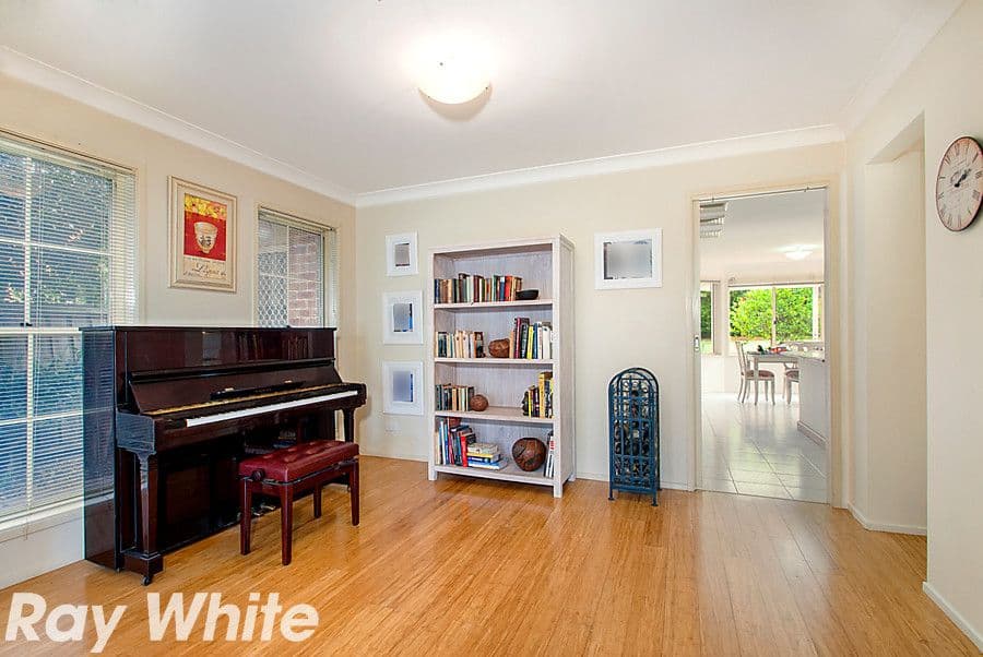 17 Beaumaris Avenue, CASTLE HILL NSW 2154, Castle Hill - Thumbnail 3