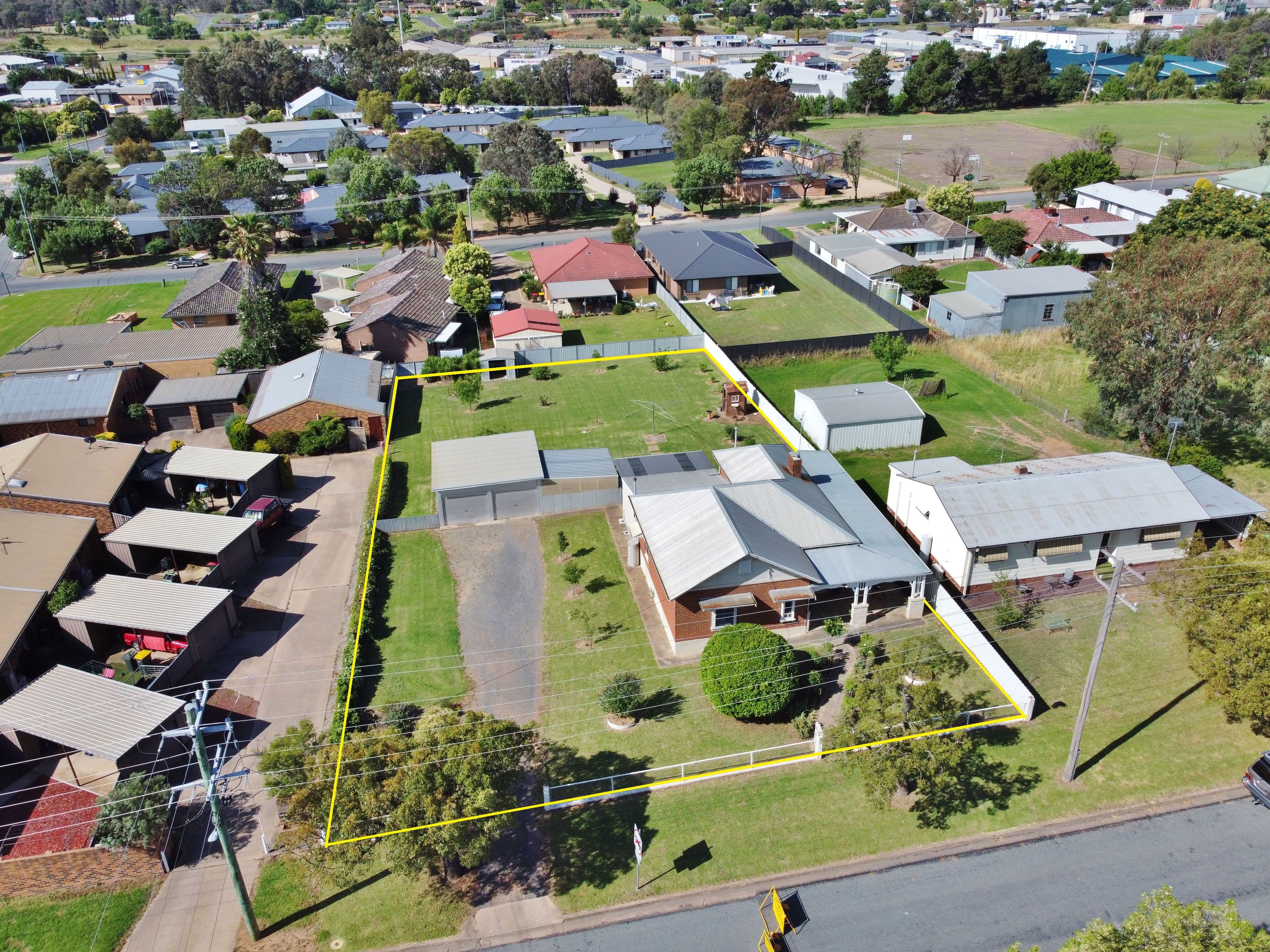 61 Currawong Street, Young NSW 2594, Young - Thumbnail 3