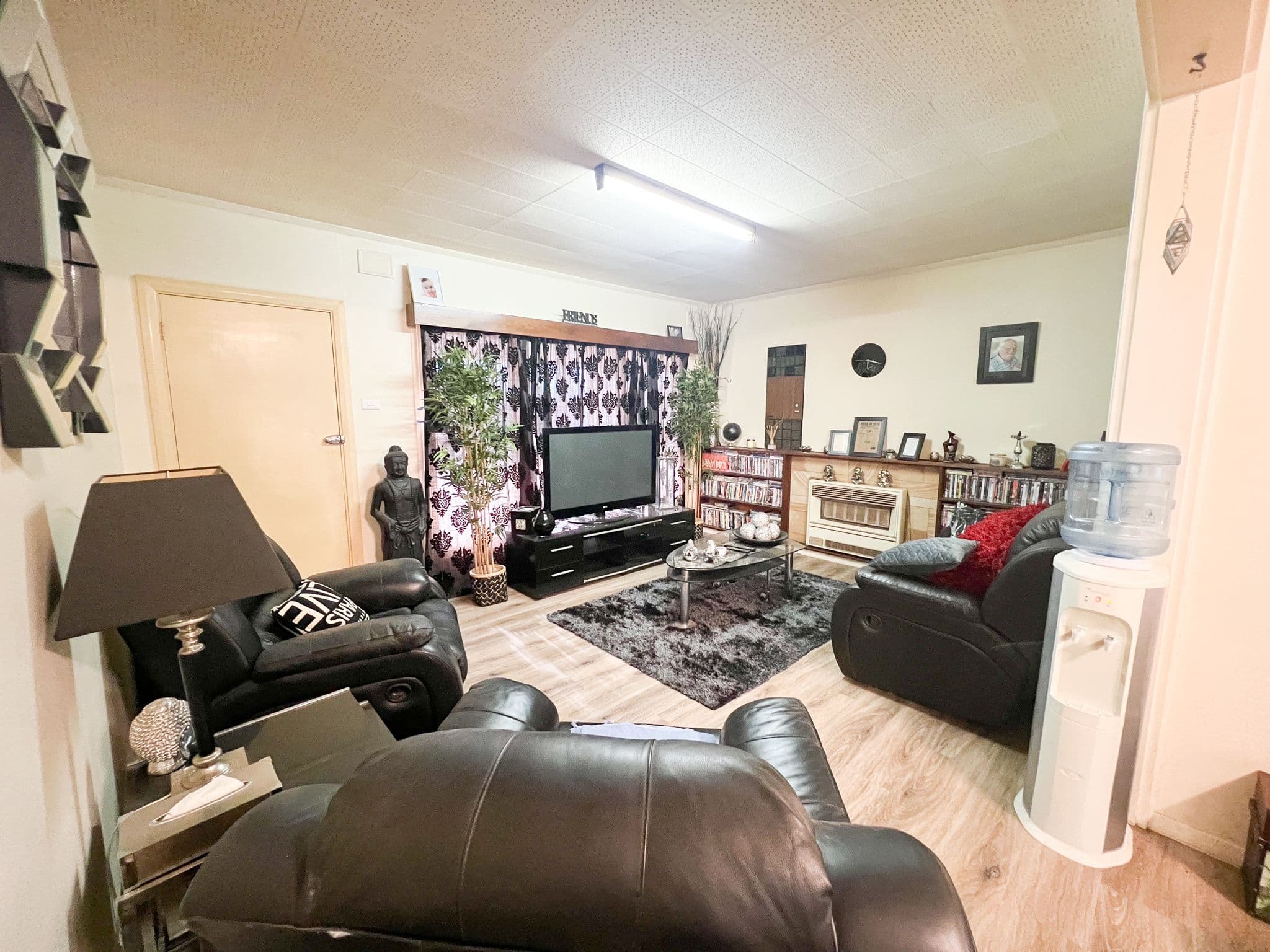 22 Victory Street, West Wyalong NSW 2671, West Wyalong - Thumbnail 2
