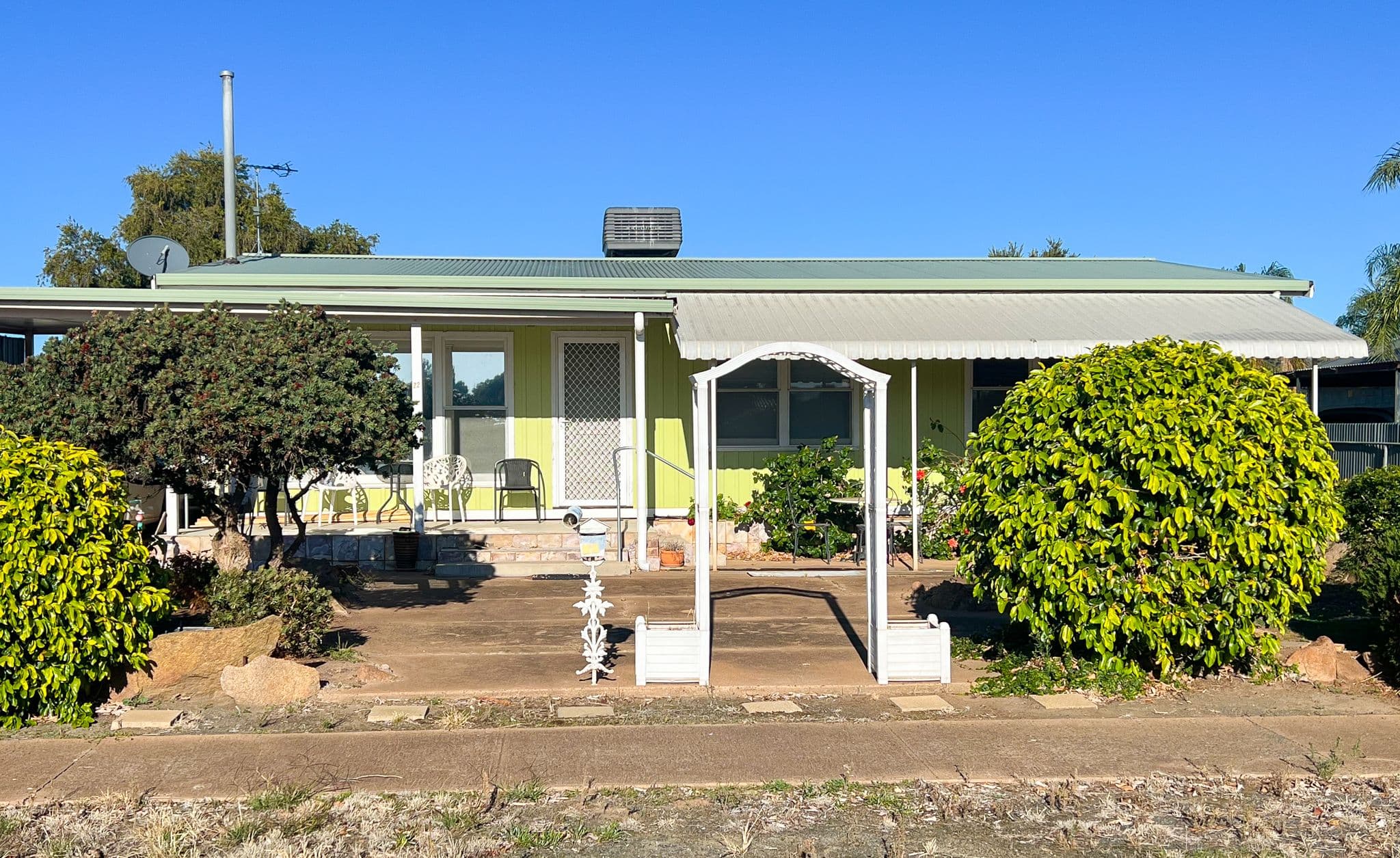 22 Victory Street, West Wyalong NSW 2671, West Wyalong - Thumbnail 4