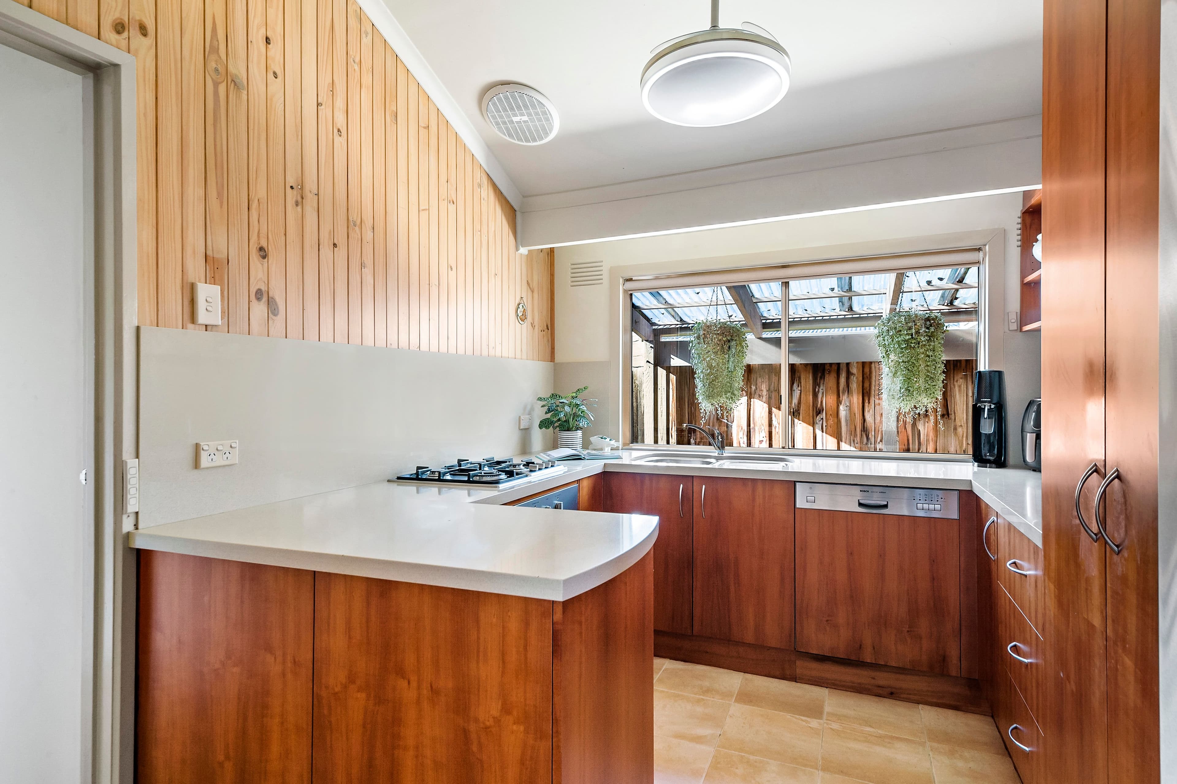 15 Lerwick Court, Frankston VIC 3199, Frankston - Thumbnail 4