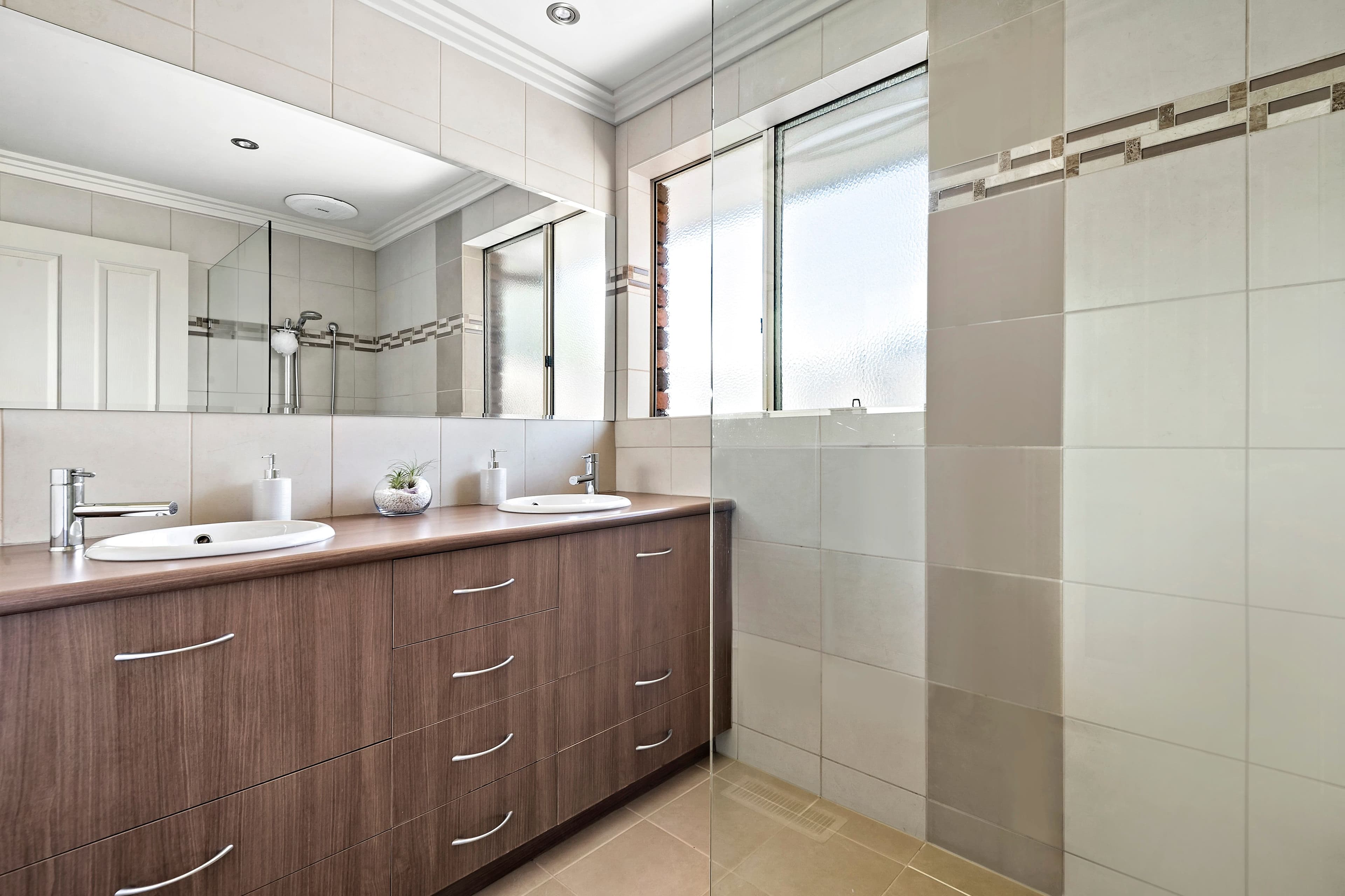 15 Lerwick Court, Frankston VIC 3199, Frankston - Thumbnail 6