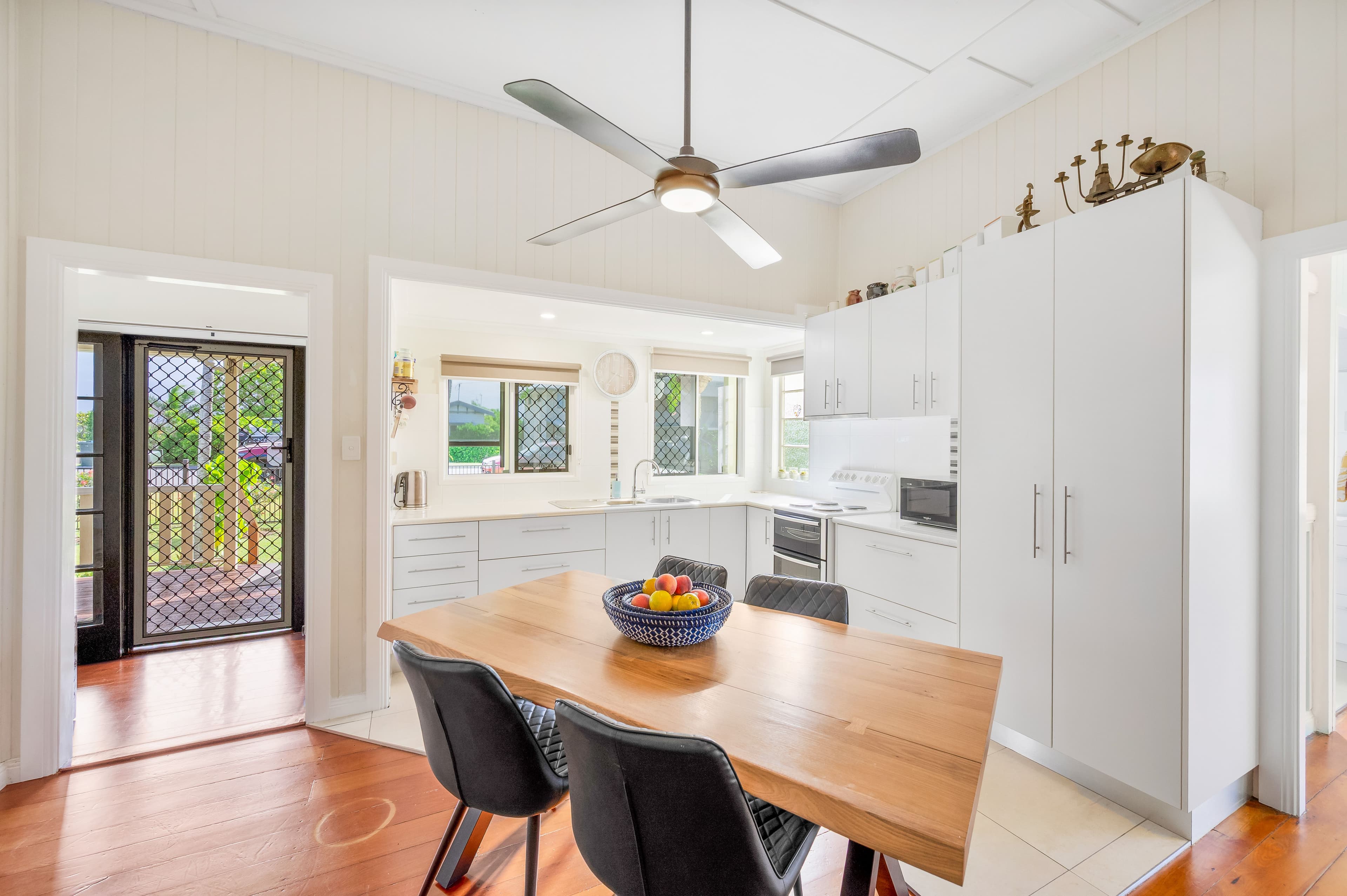 16 Rollo Street, Gladstone Central QLD 4680, Gladstone Central - Thumbnail 2