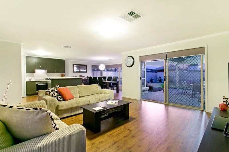 303 Railway Terrace, TAPEROO SA 5017, Taperoo - Thumbnail 2