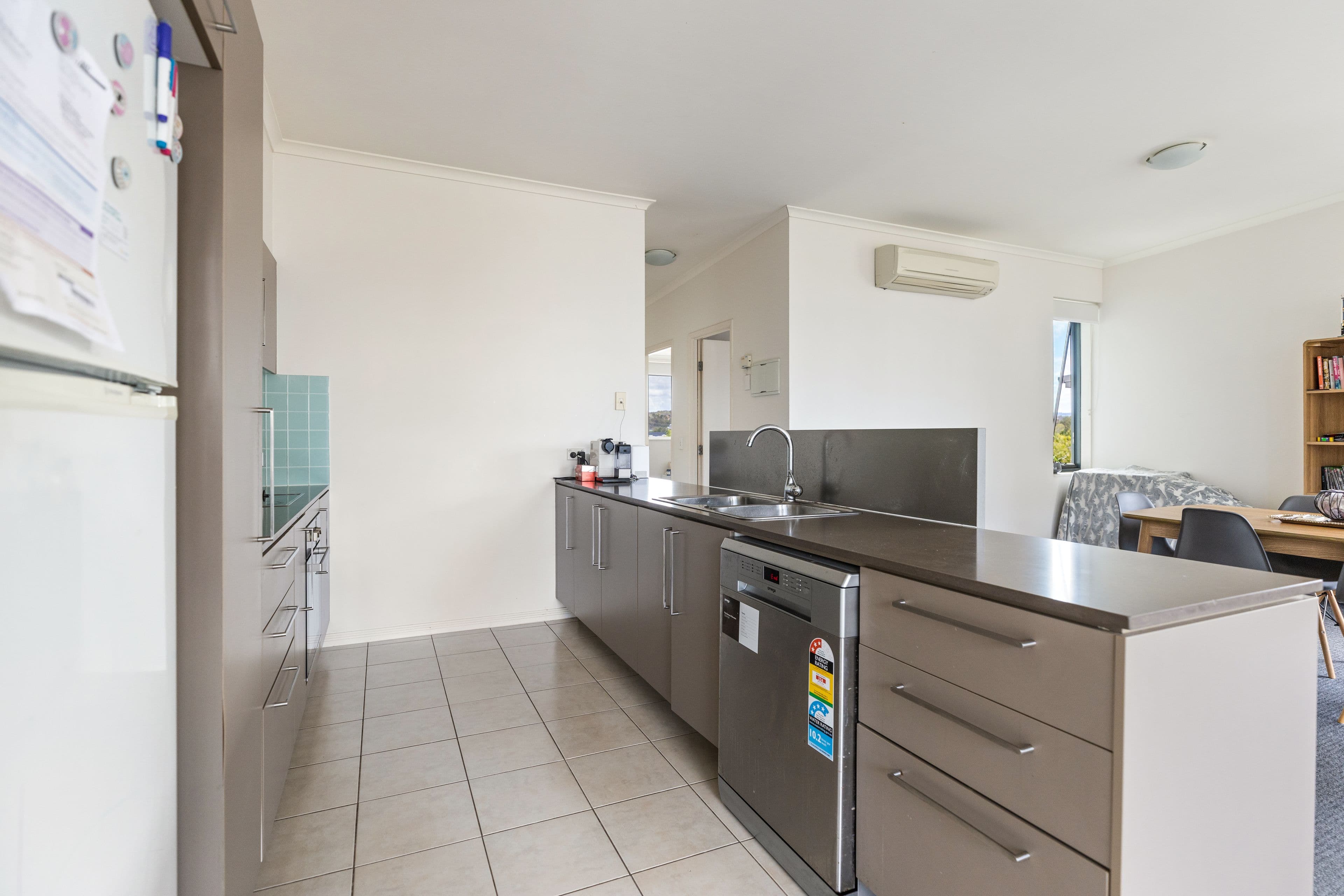 12 Executive Drive, Burleigh Waters QLD 4220, Burleigh Waters - Thumbnail 5