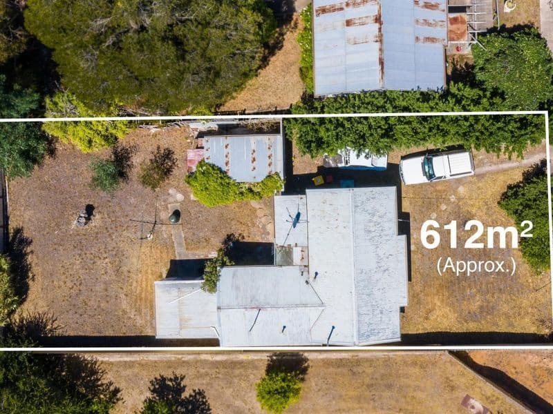 2 Clarke Street, Ararat VIC 3377, Ararat - Thumbnail 2