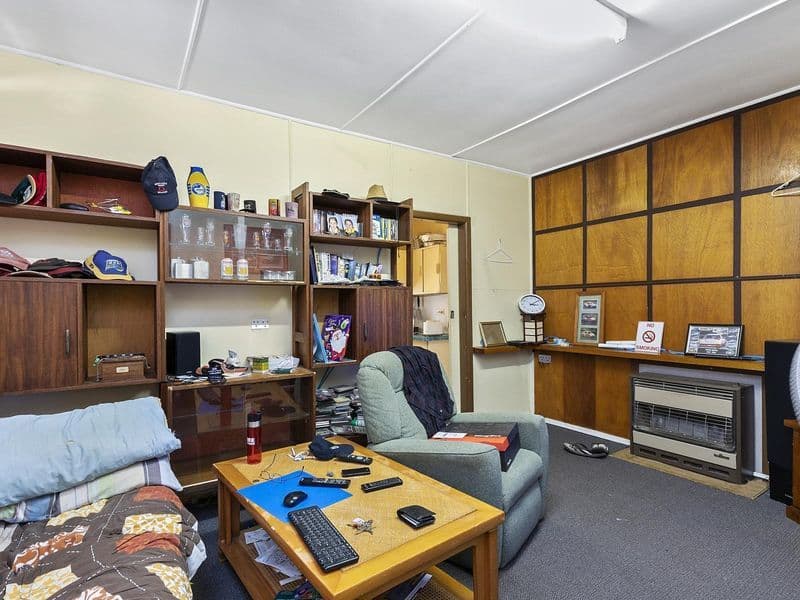 2 Clarke Street, Ararat VIC 3377, Ararat - Thumbnail 4