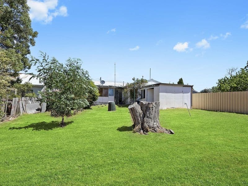 2 Clarke Street, Ararat VIC 3377, Ararat - Thumbnail 8