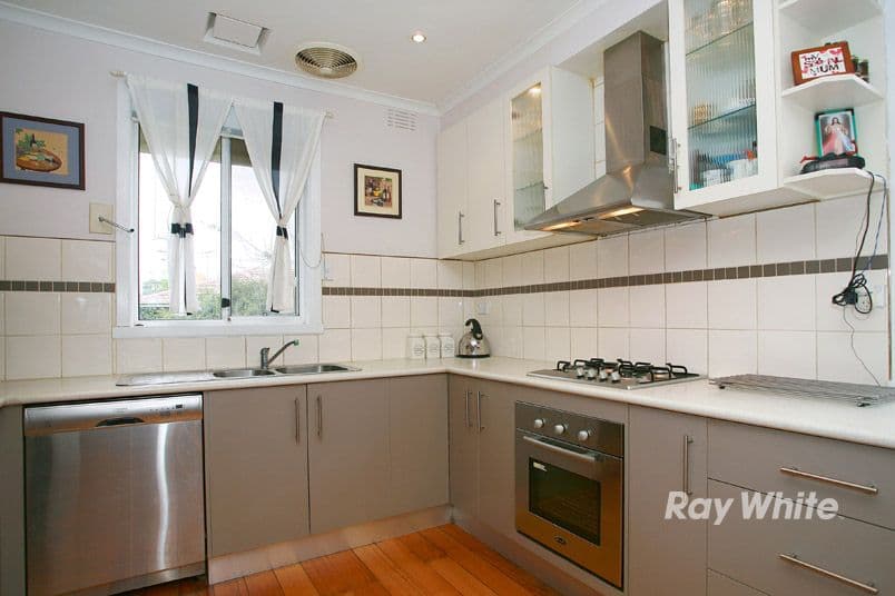 4 Banksia Court, NOBLE PARK VIC 3174, Noble Park - Thumbnail 5