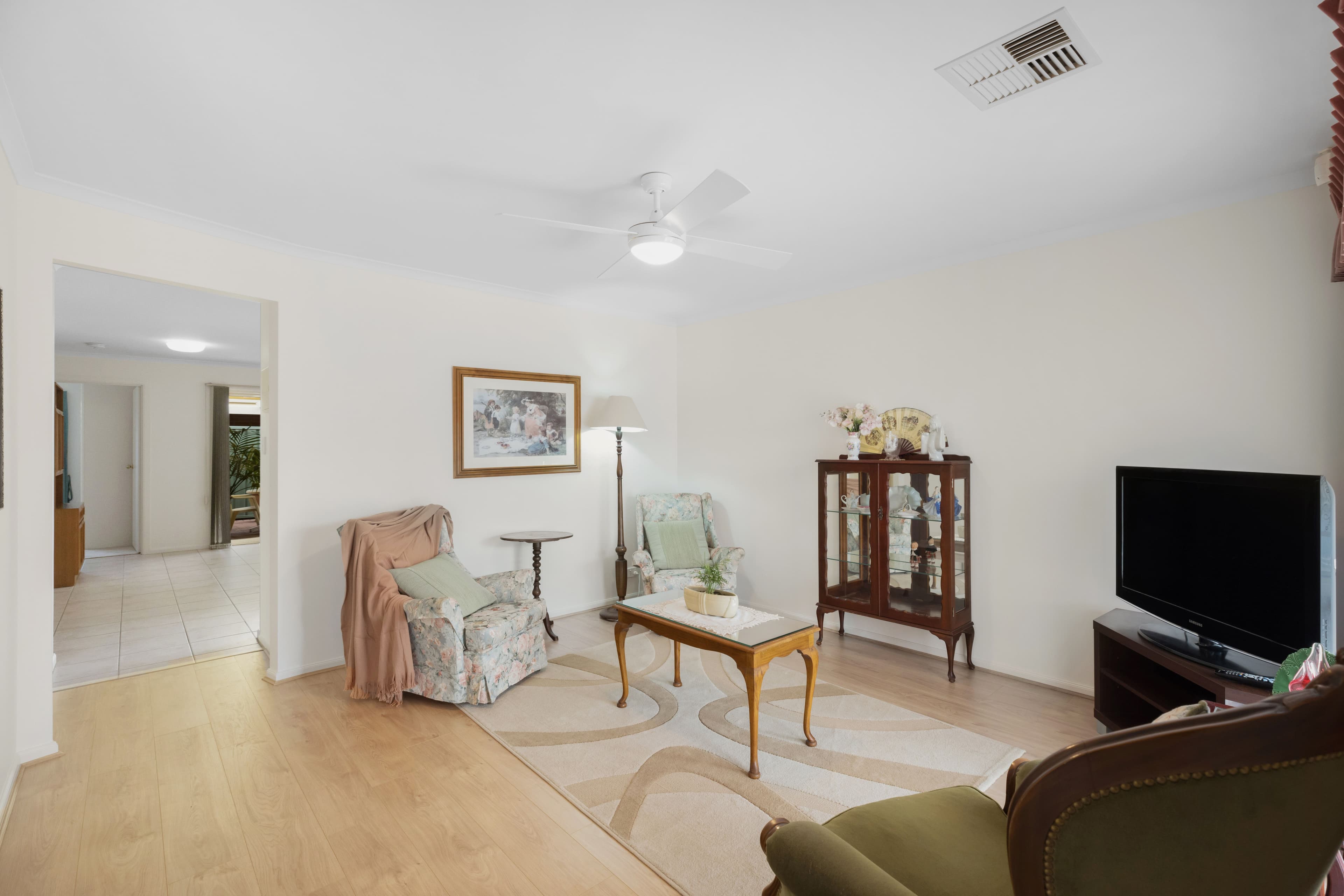 73 Dunrobin Road, Hove SA 5048, Hove - Thumbnail 2