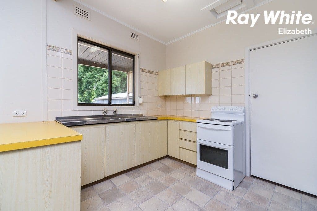 11 Whitsbury Road, Elizabeth North SA 5113, Elizabeth North - Thumbnail 8