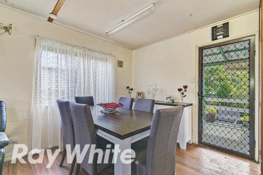 38 Nyanza Street, Woodridge QLD 4114, Woodridge - Thumbnail 4