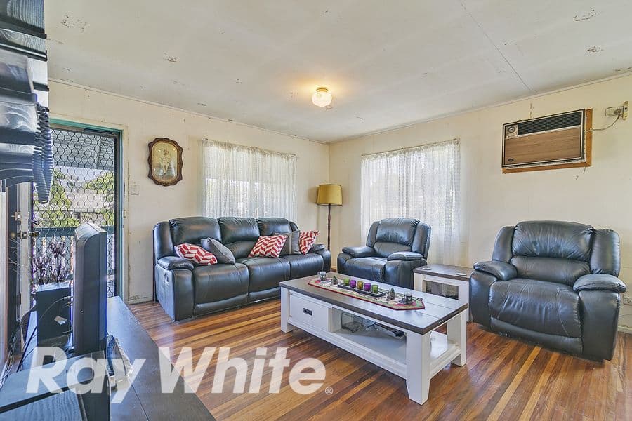 38 Nyanza Street, Woodridge QLD 4114, Woodridge - Thumbnail 5