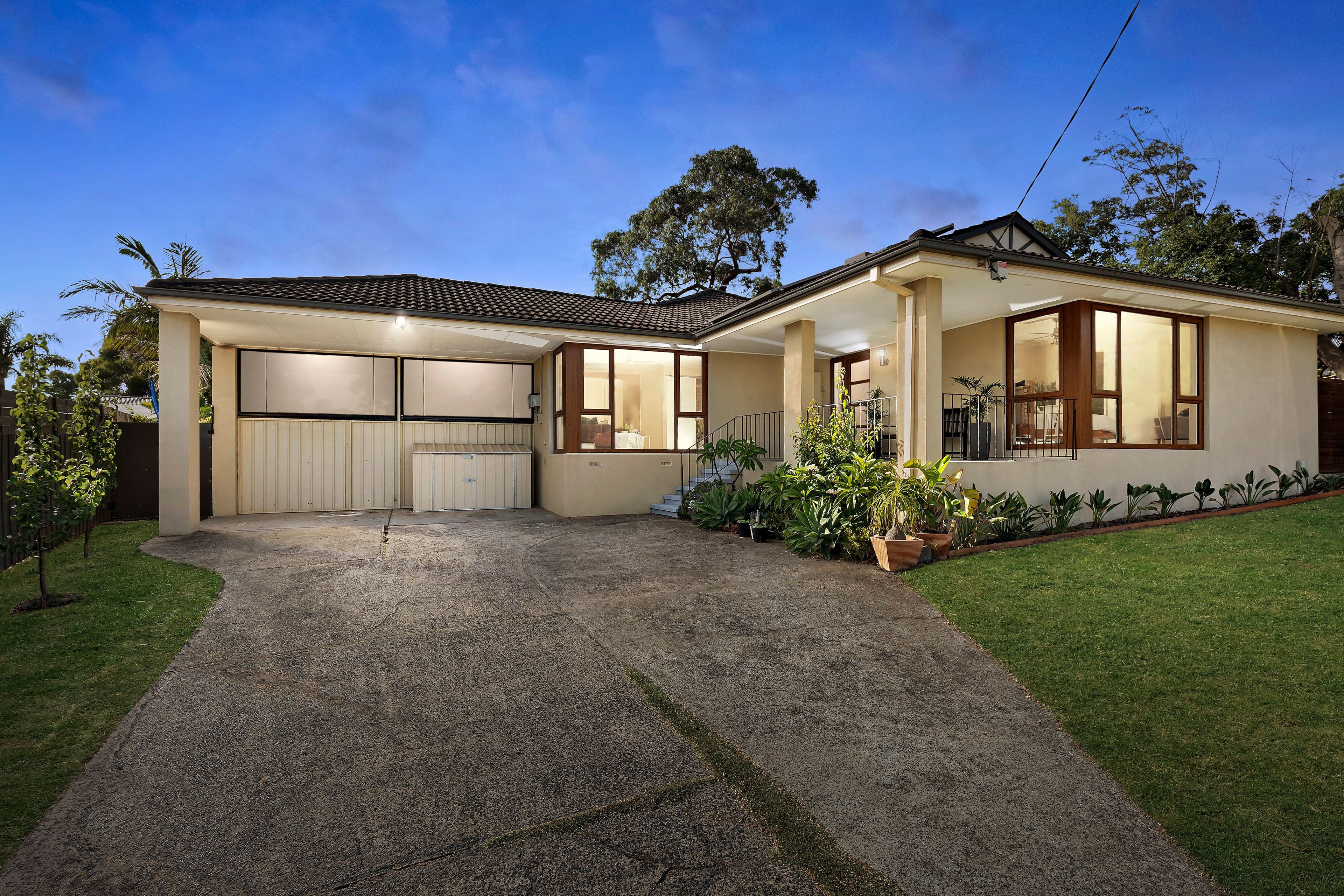 16 Hayden Avenue, Frankston VIC 3199, Frankston - Image 1