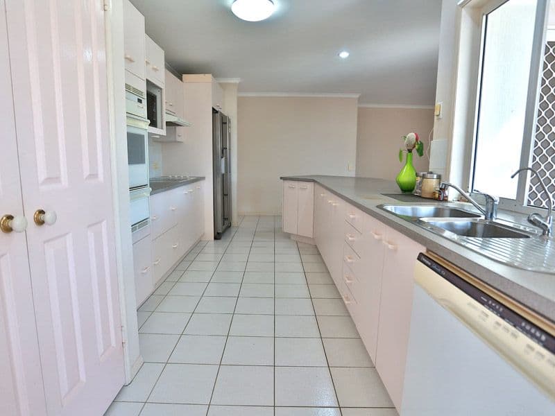 61 Balcara Avenue, CARSELDINE QLD 4034, Carseldine - Thumbnail 5