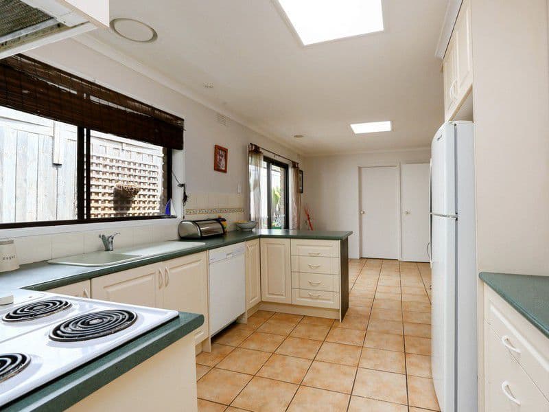 58 Flinders Avenue, Rosebud VIC 3939, Rosebud - Thumbnail 5