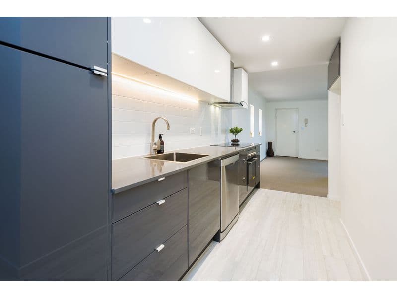 3 Curd Street, Greenslopes QLD 4120, Greenslopes - Thumbnail 4