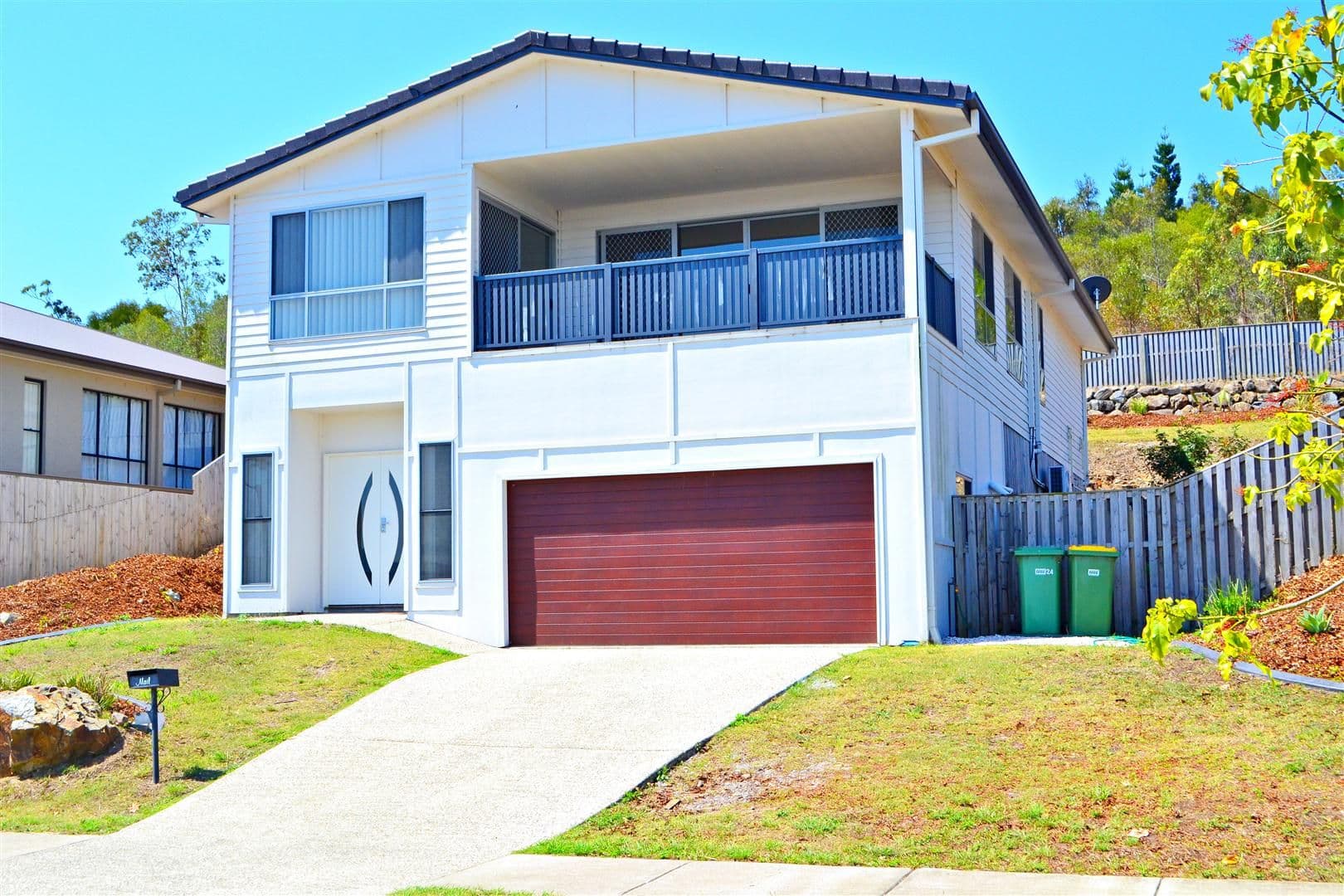 24 Angourie Crescent, PACIFIC PINES QLD 4211, Pacific Pines - Thumbnail 2
