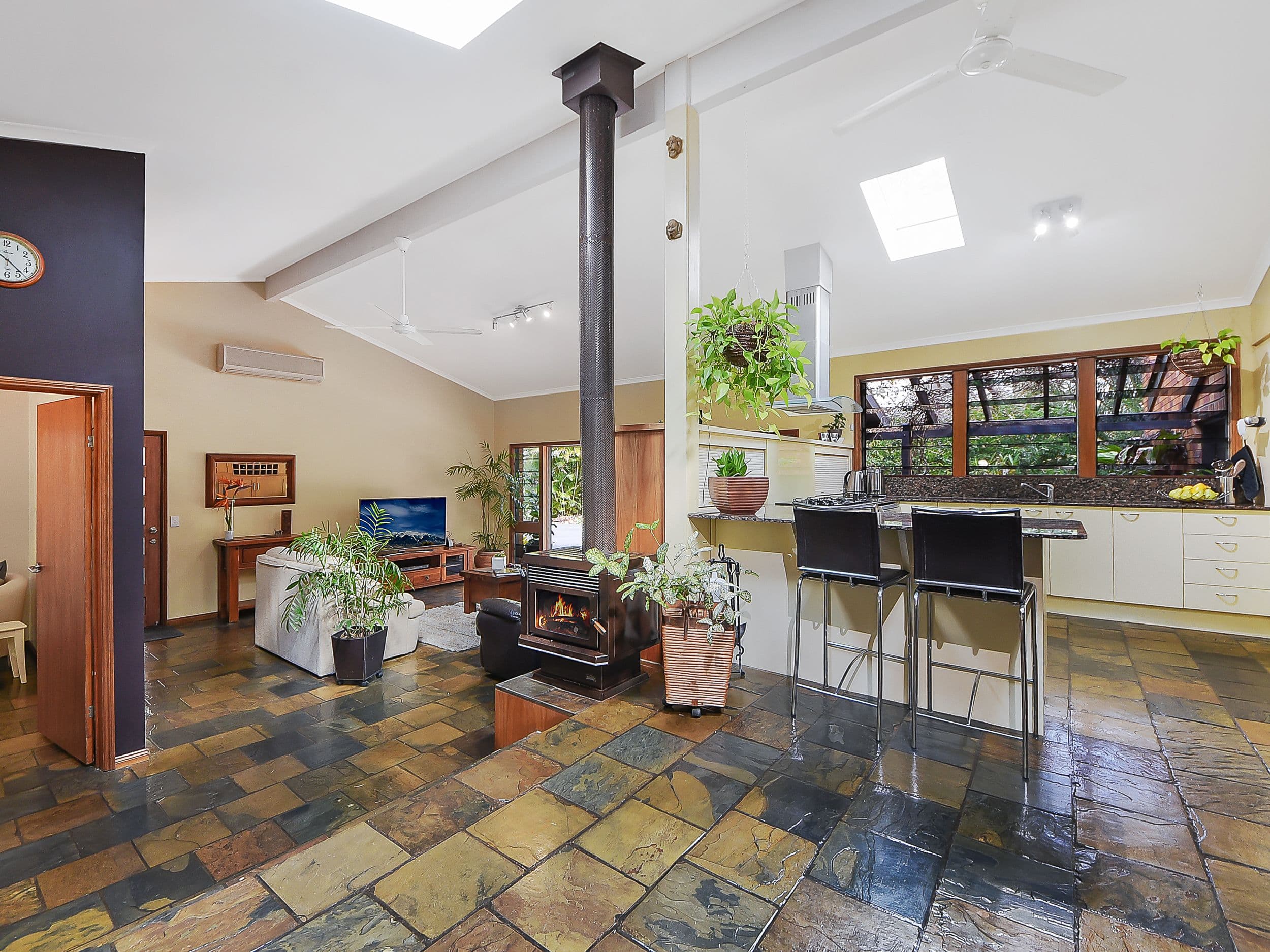 381 Mount Glorious Road, Samford Valley QLD 4520, Samford Valley - Thumbnail 5