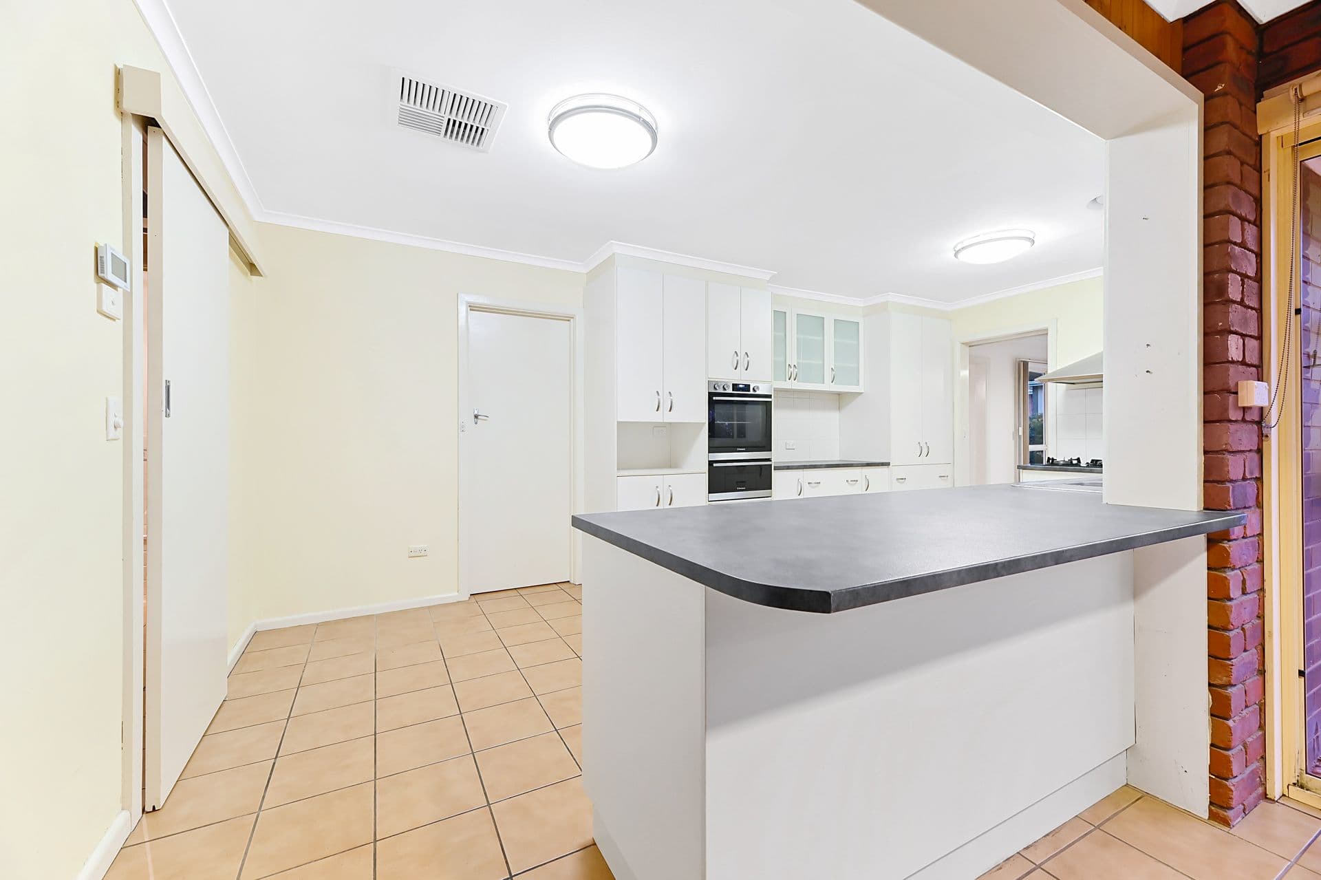 18 Lebanon Crescent, Mulgrave VIC 3170, Mulgrave - Thumbnail 5