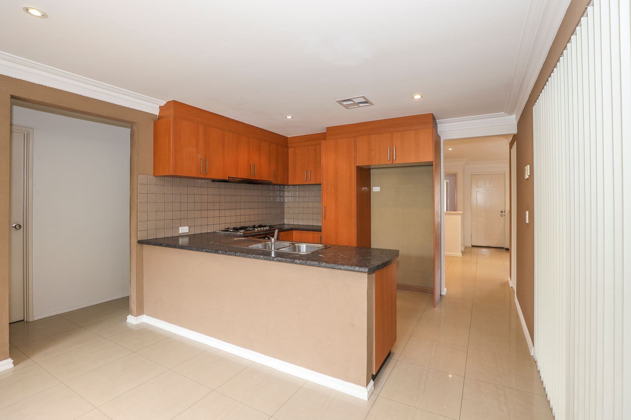 12 Ellenbrae Place, Marangaroo WA 6064, Marangaroo - Thumbnail 4