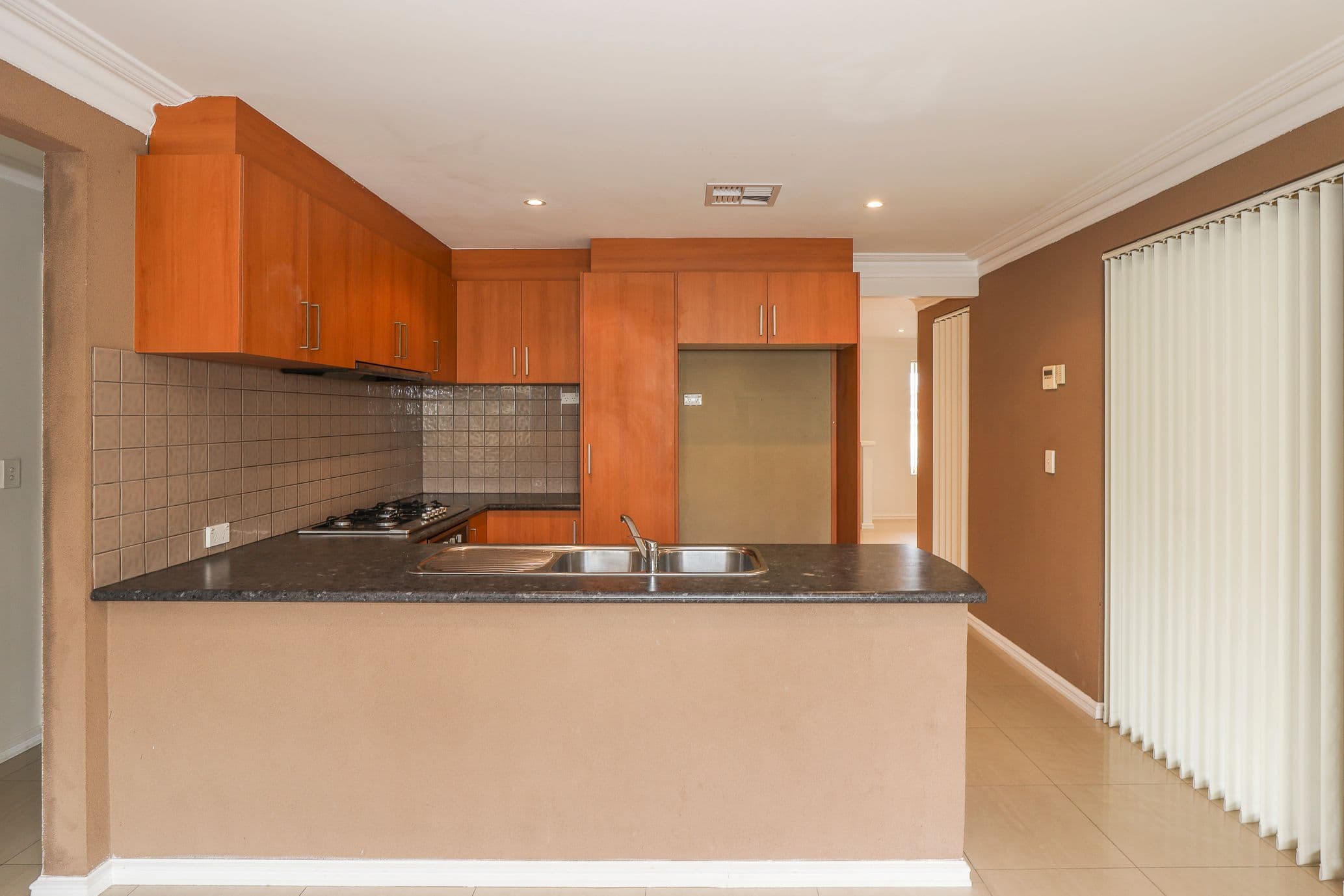 12 Ellenbrae Place, Marangaroo WA 6064, Marangaroo - Thumbnail 5