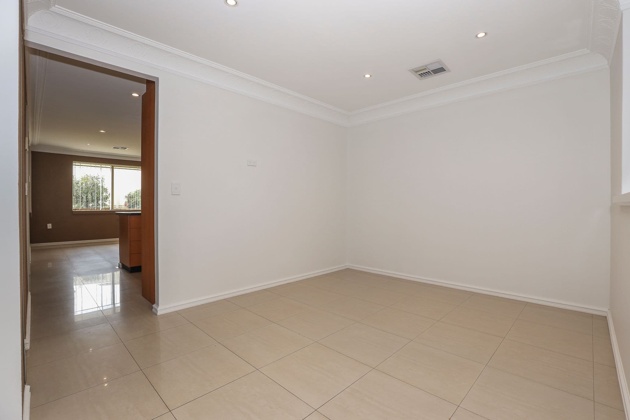 12 Ellenbrae Place, Marangaroo WA 6064, Marangaroo - Thumbnail 8