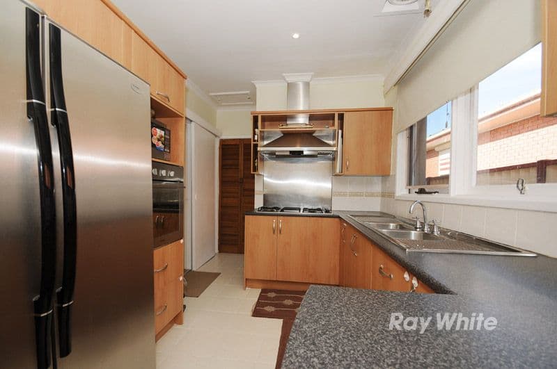 57 View Road, SPRINGVALE VIC 3171, Springvale - Thumbnail 3