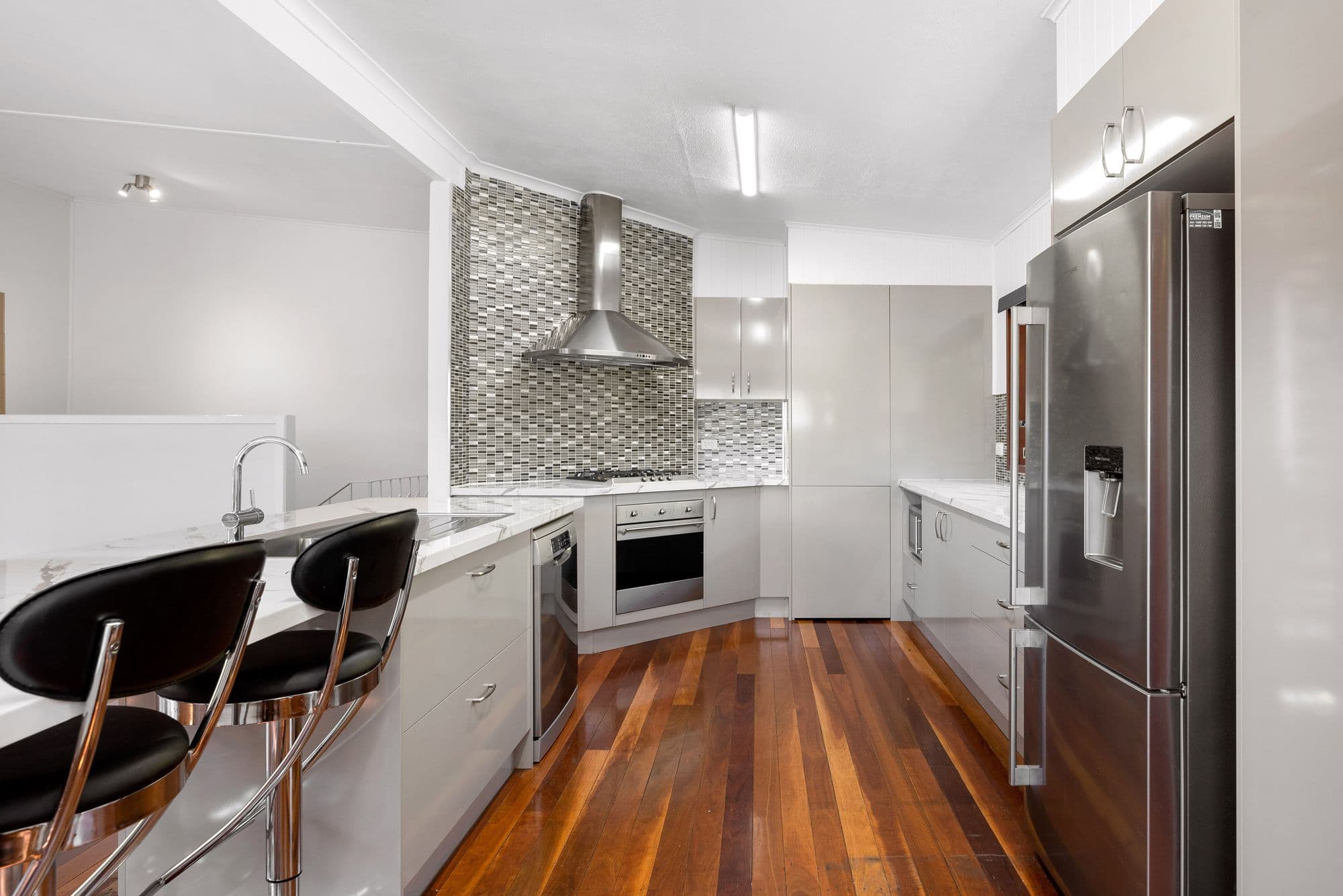14 Grenoble Street, The Gap QLD 4061, The Gap - Thumbnail 6