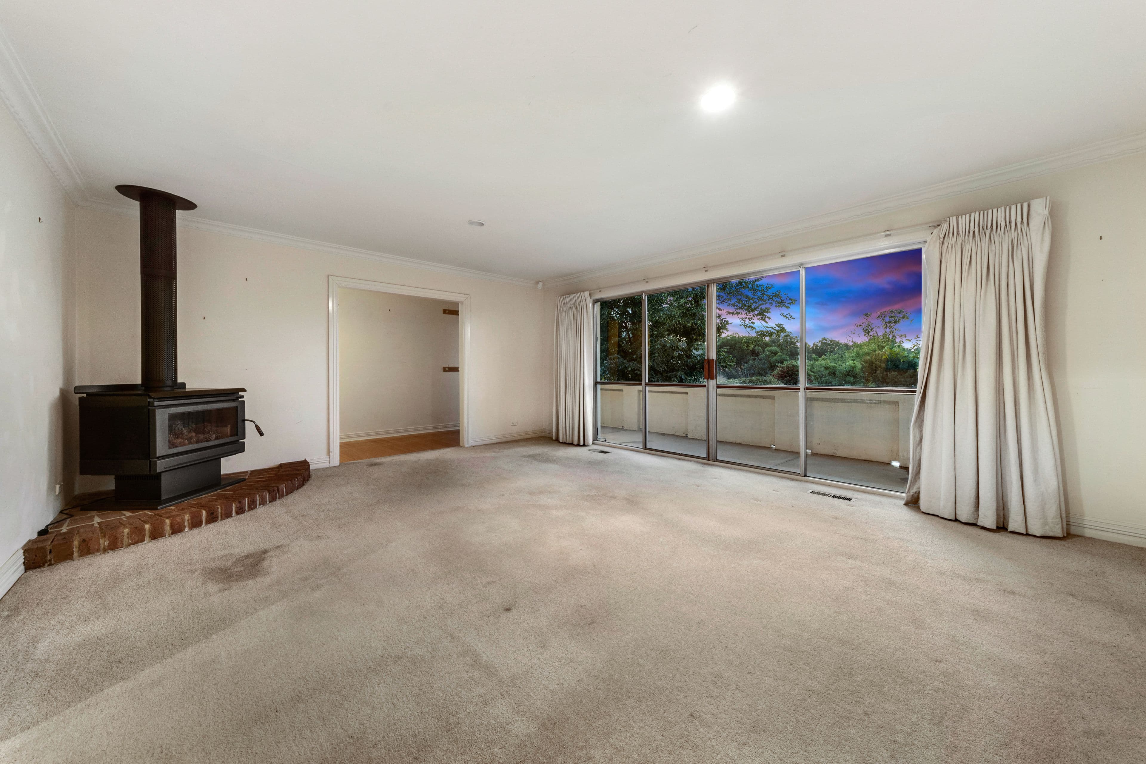 31 Mathieson Crescent, Weetangera ACT 2614, Weetangera - Thumbnail 6