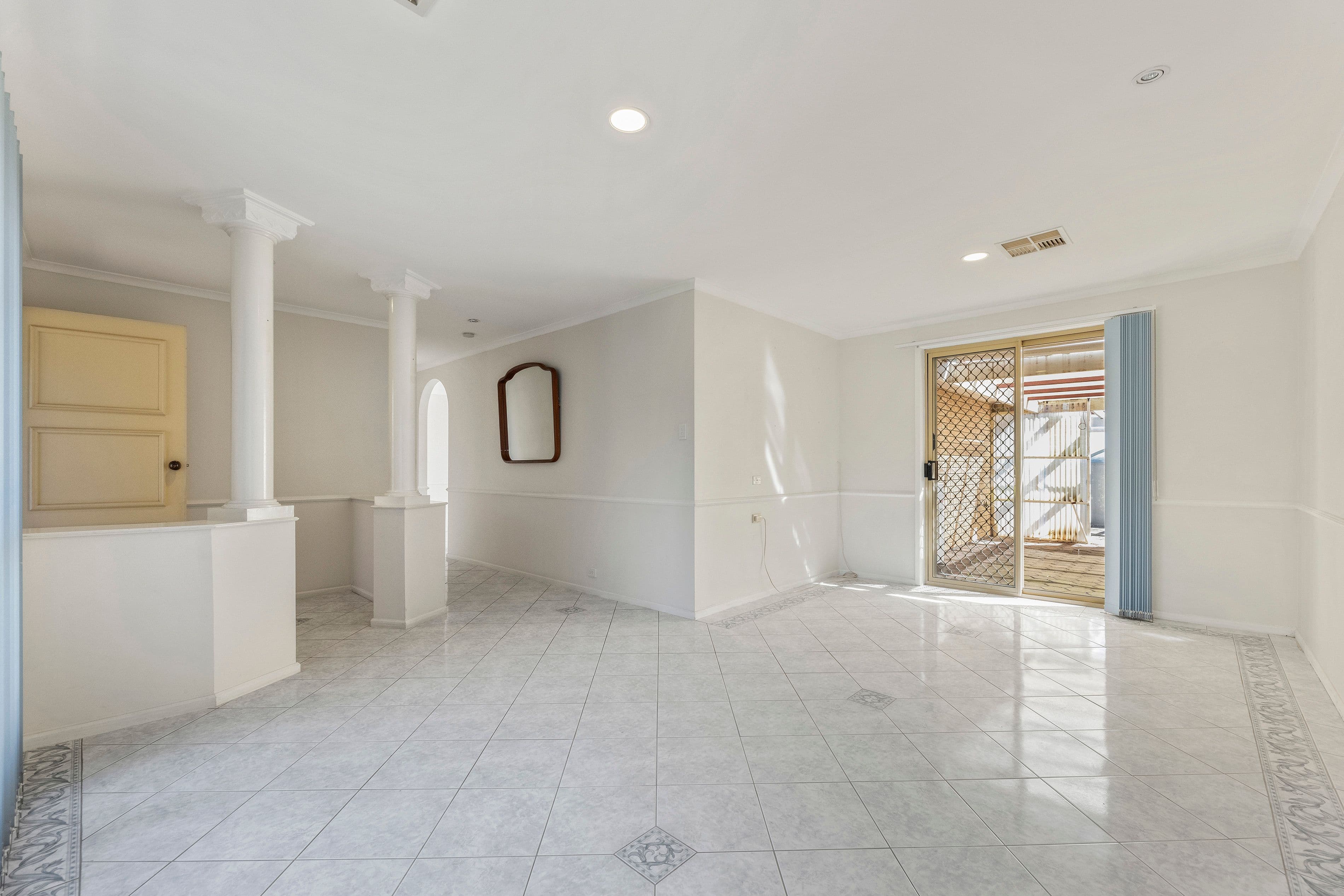 9 Gully Drive, Gulfview Heights SA 5096, Gulfview Heights - Thumbnail 3