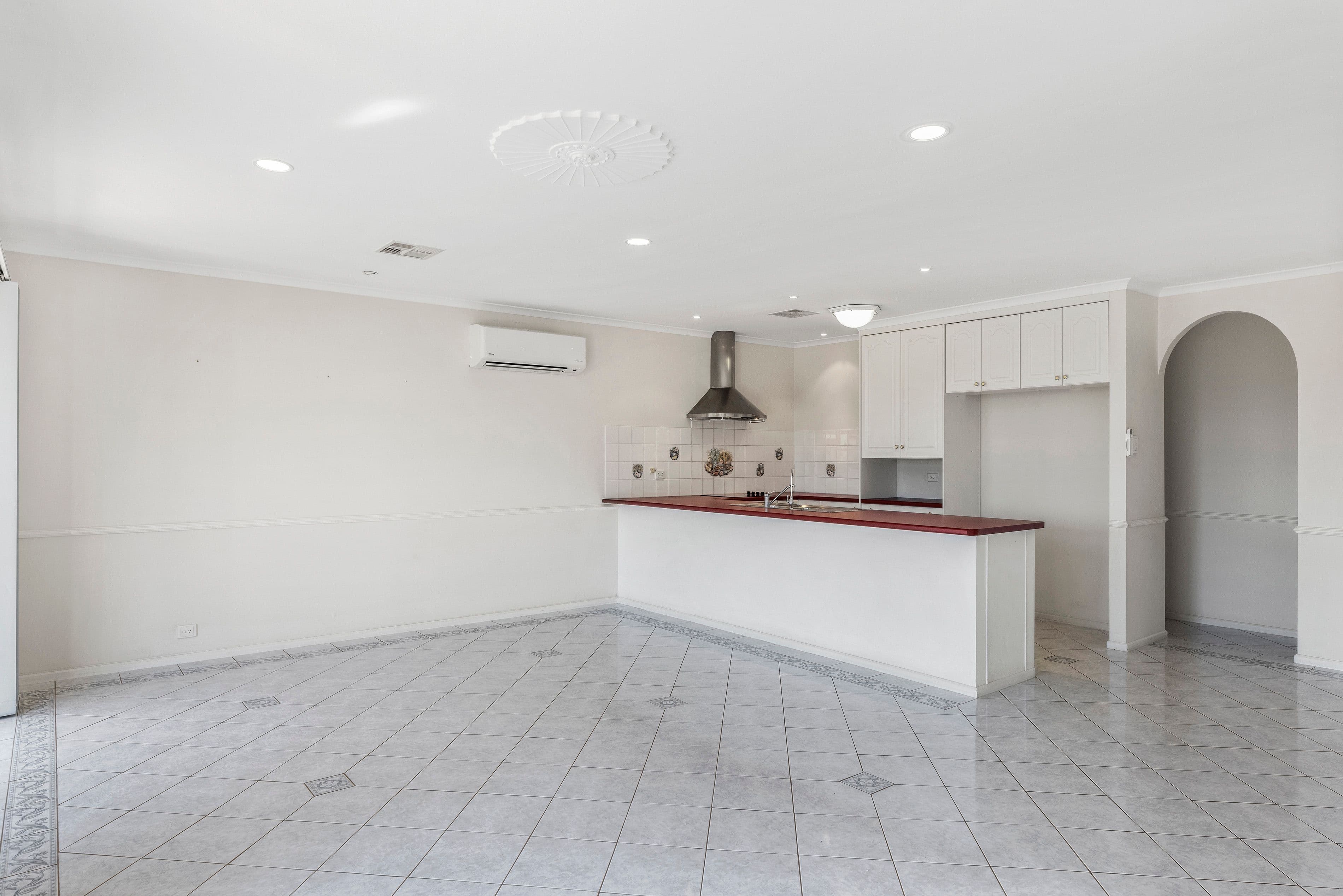 9 Gully Drive, Gulfview Heights SA 5096, Gulfview Heights - Thumbnail 5