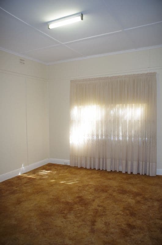 203 Fourteenth Street, Renmark SA 5341, Renmark - Thumbnail 4