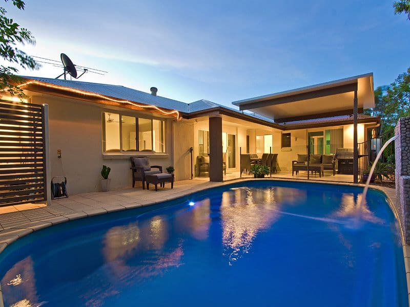 8 Casey Close, ORMISTON QLD 4160, Ormiston - Thumbnail 2