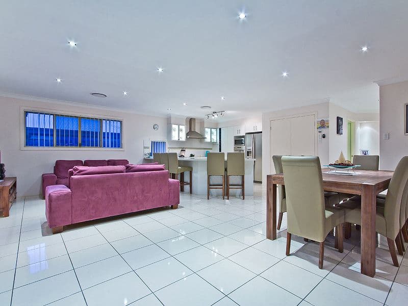 8 Casey Close, ORMISTON QLD 4160, Ormiston - Thumbnail 8